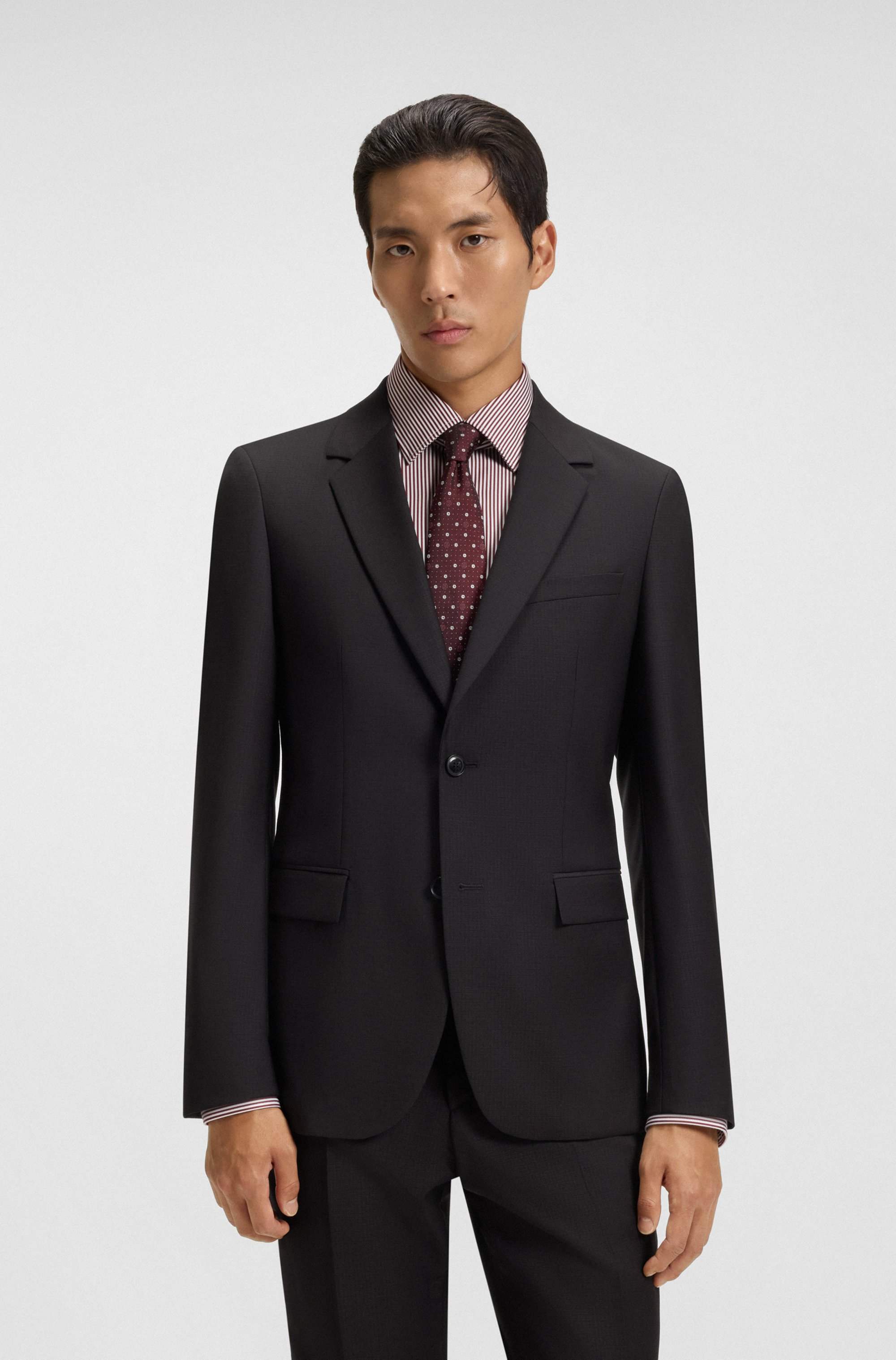 Two-piece slim-fit suit in patterned virgin wool