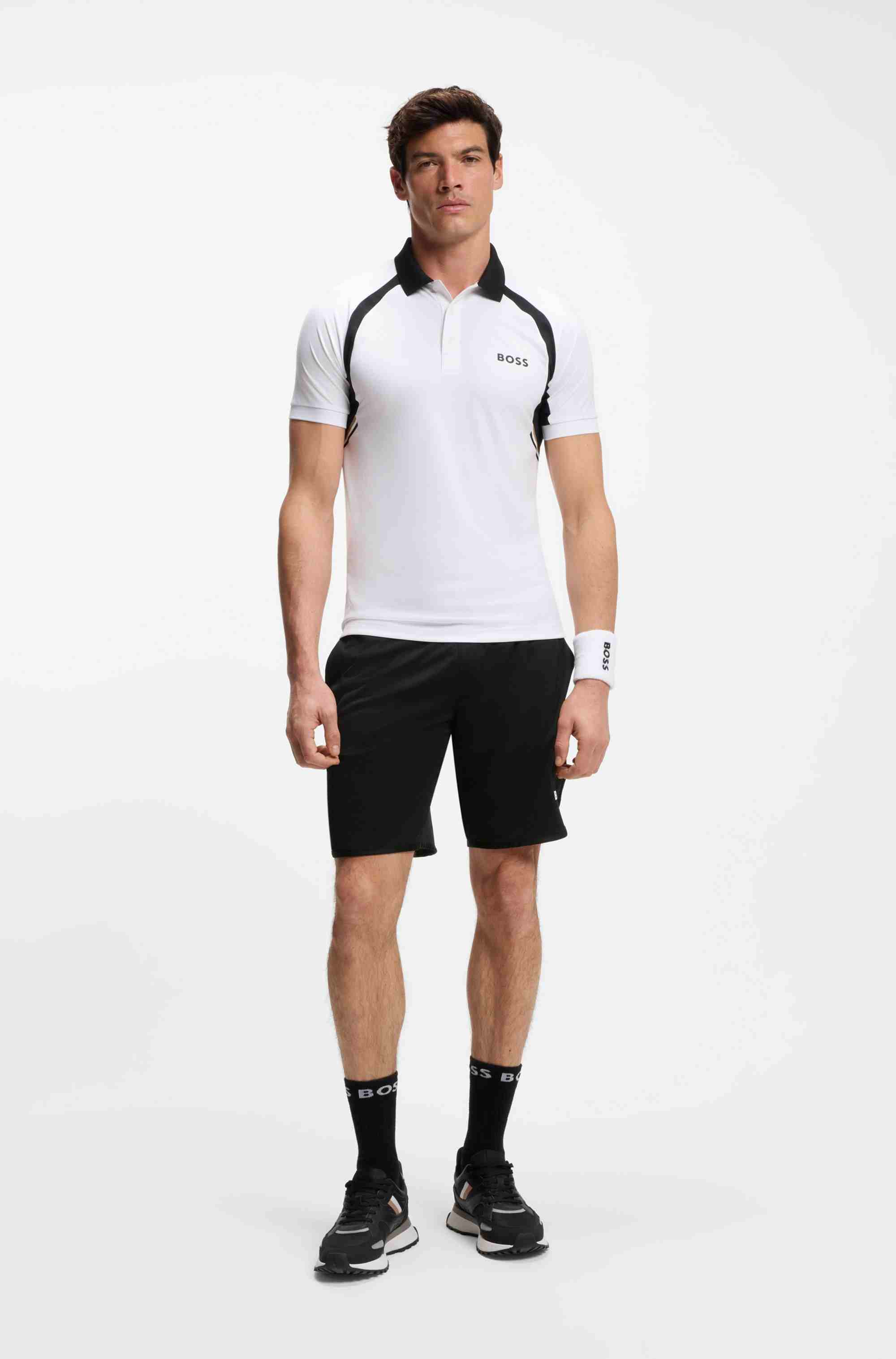 Quick-dry shorts in stretch fabric with pocket bags