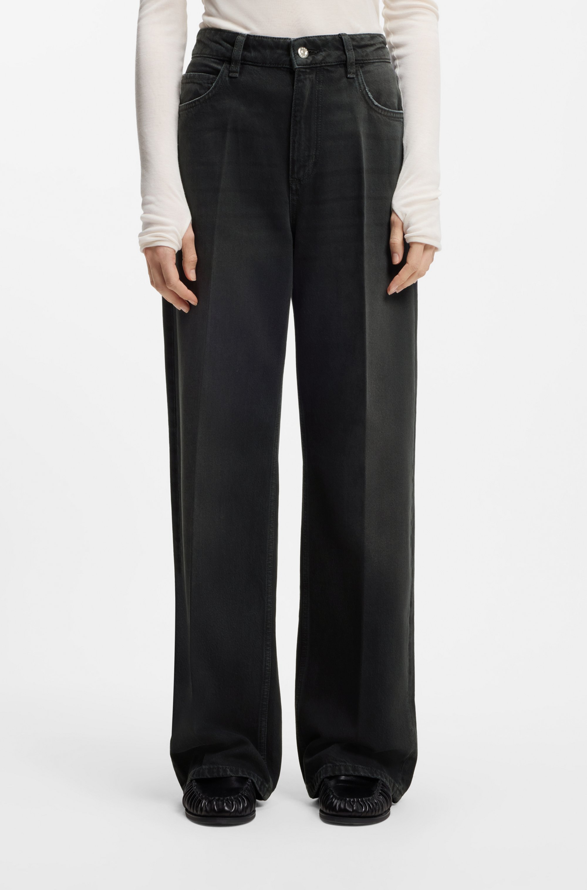 Boyfriend-fit jeans in grey rigid denim