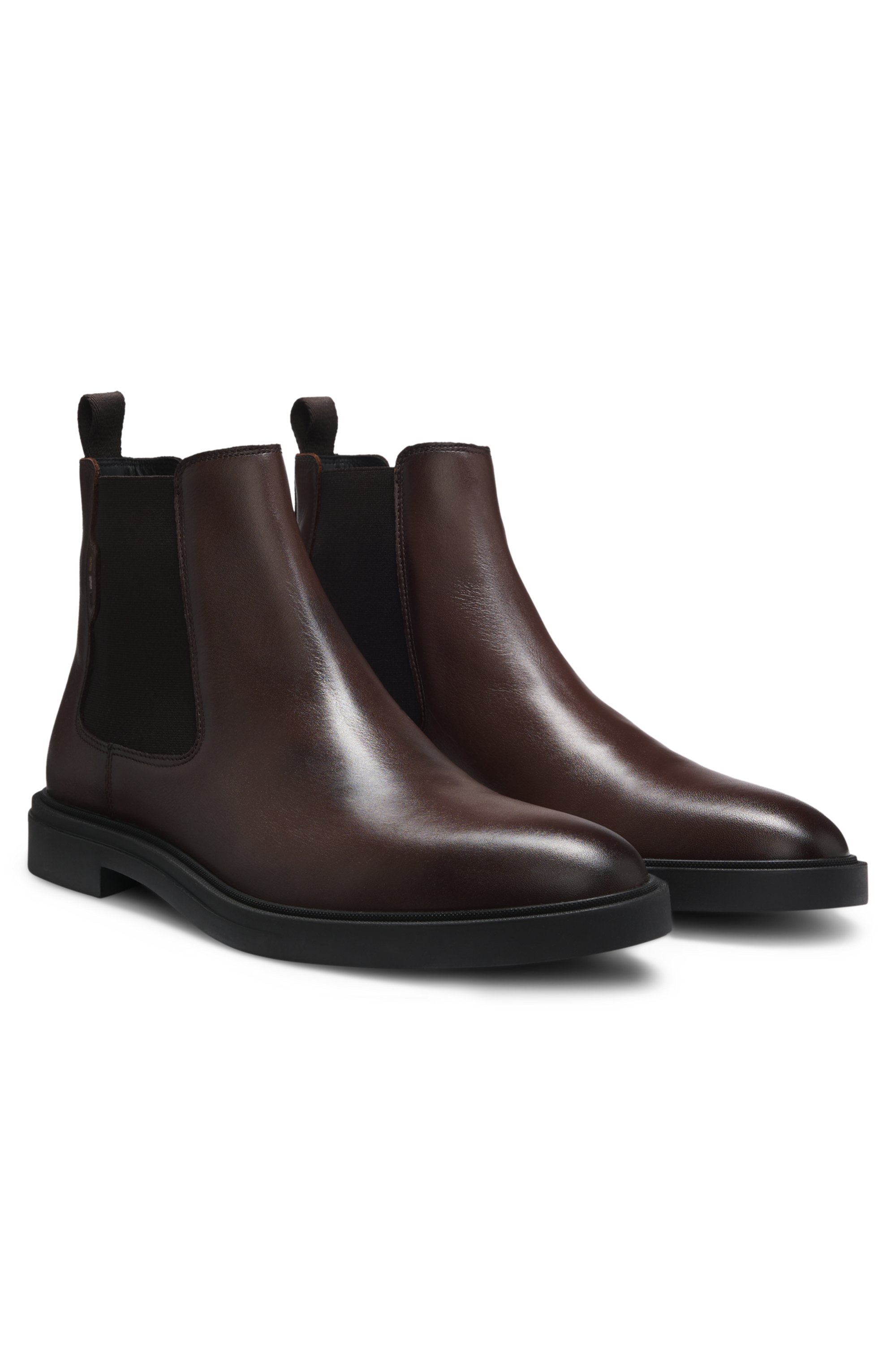 Chelsea boots in nappa leather with signature-stripe detail