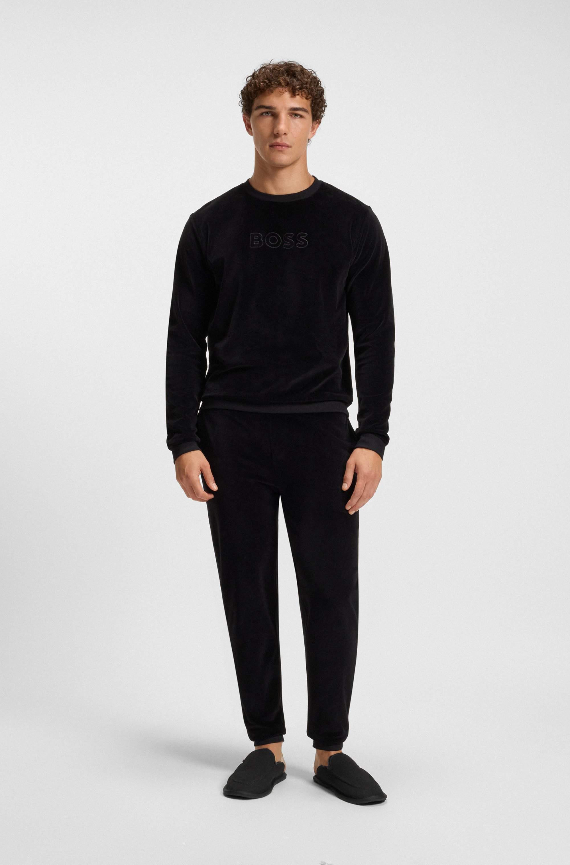 Microfibre slippers with rubber sole