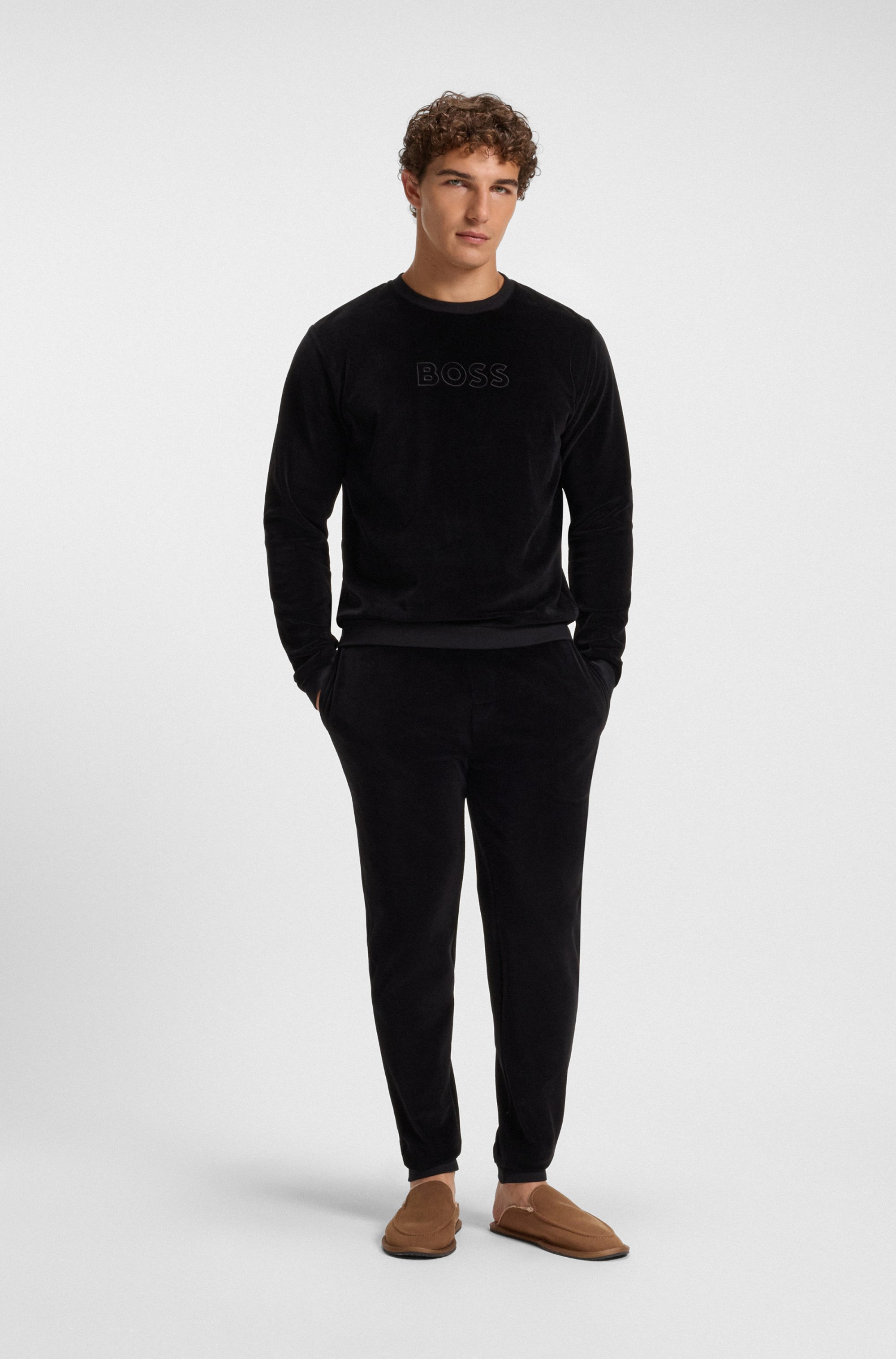 Microfibre slippers with rubber sole