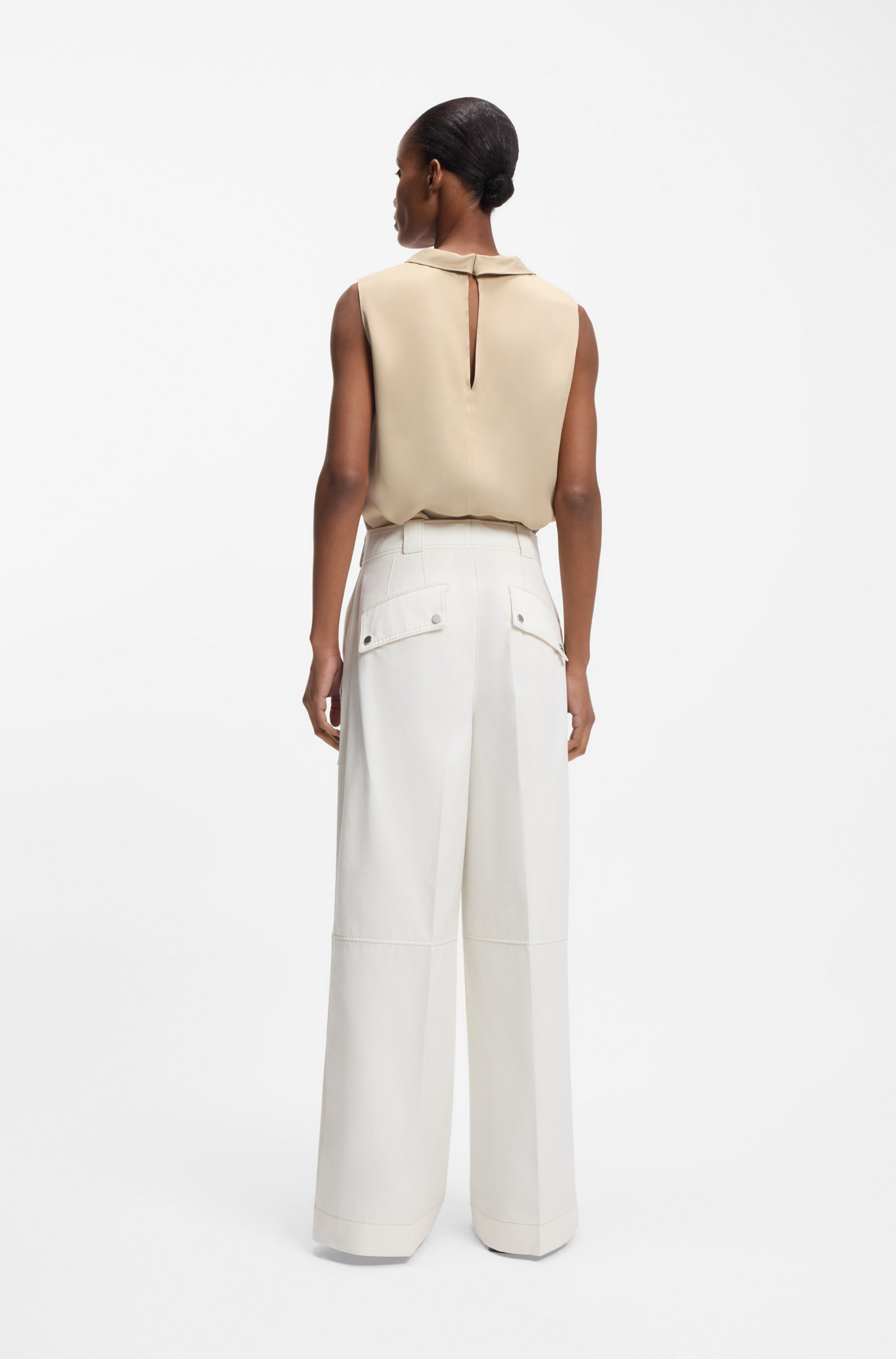Relaxed-fit trousers in cotton canvas