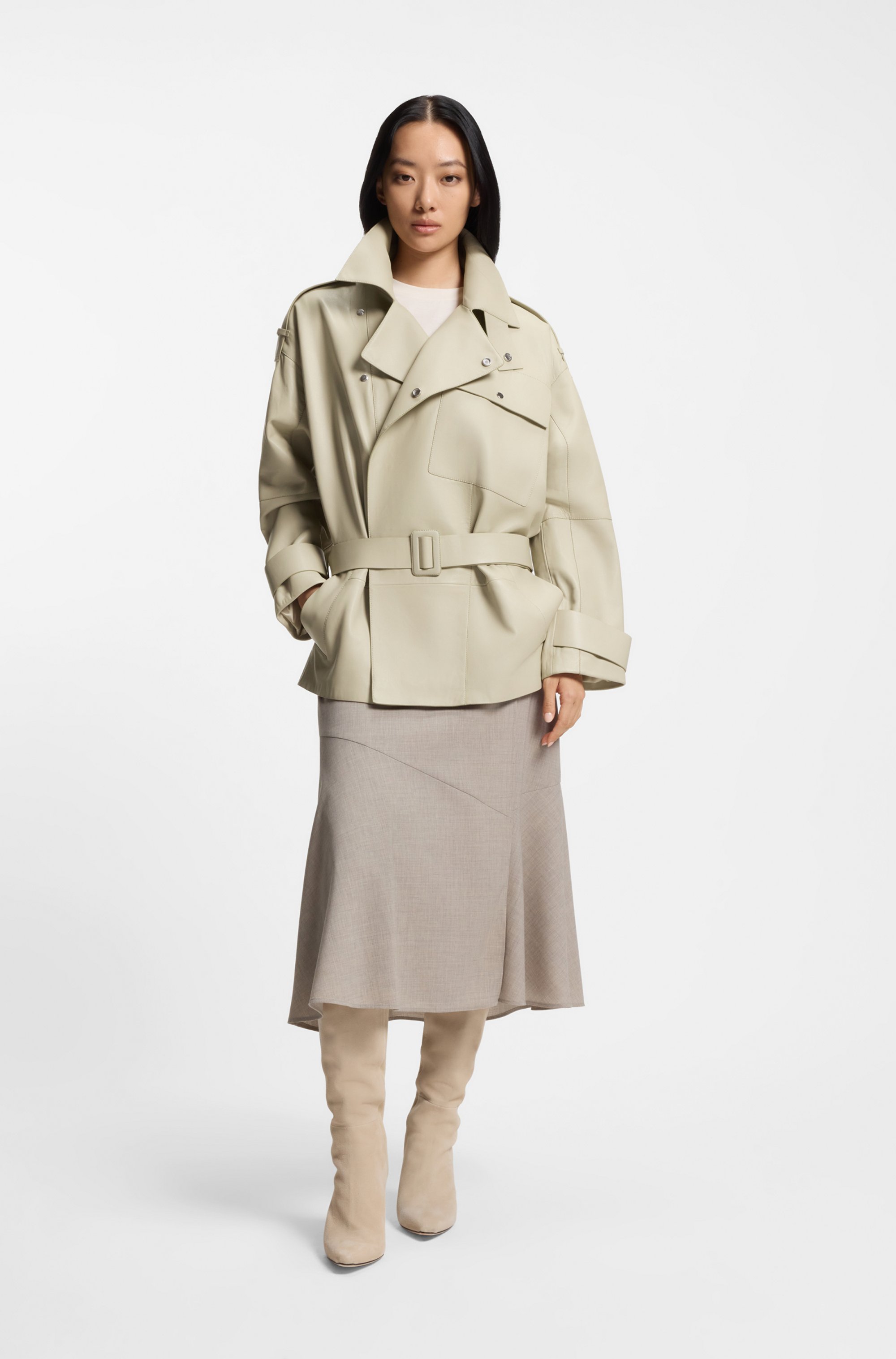 Relaxed-fit short-length trench coat in leather