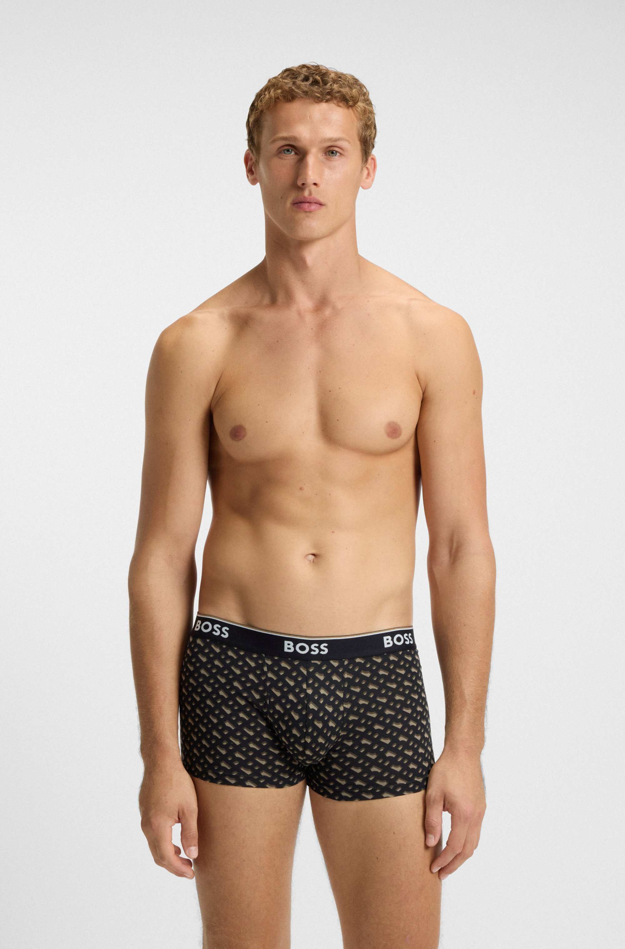 Three-pack of trunks in stretch cotton