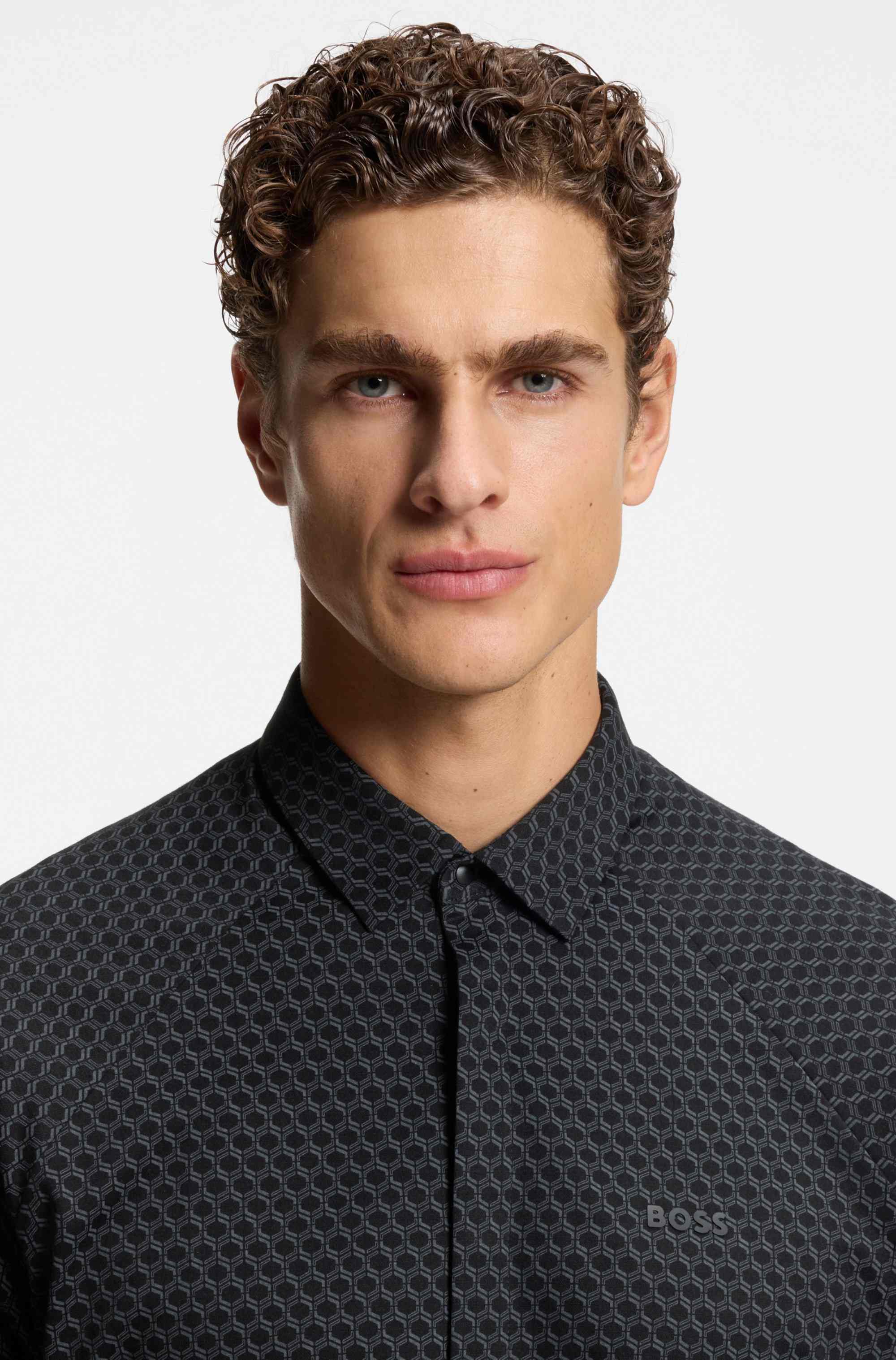 Regular-fit shirt in knitted cotton piqué