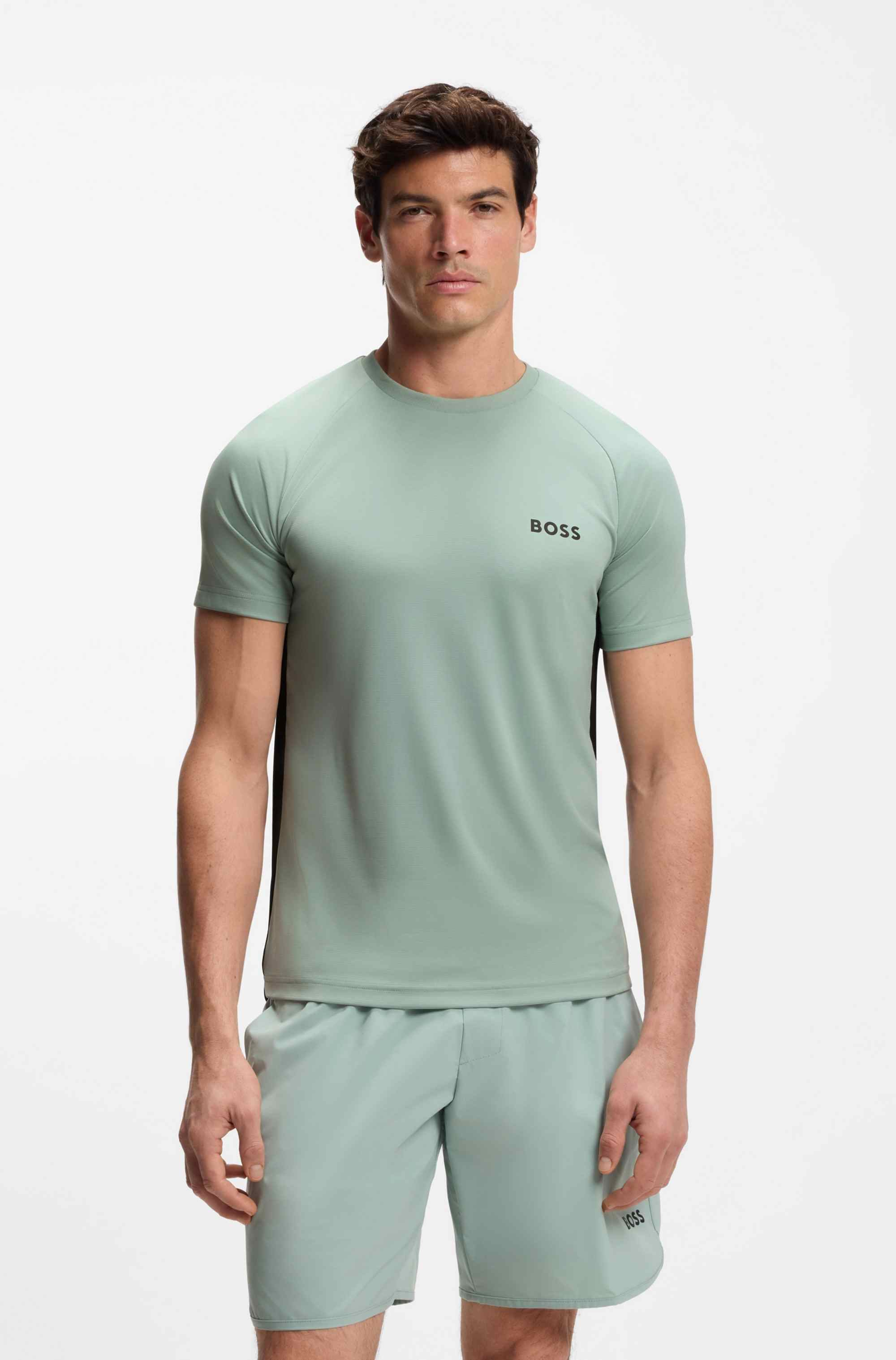 Quick-dry slim-fit T-shirt with four-way stretch