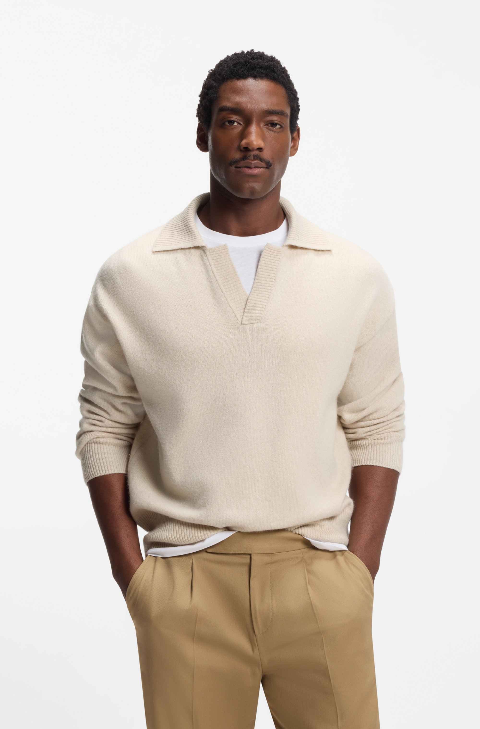 Virgin-wool sweater with Johnny collar