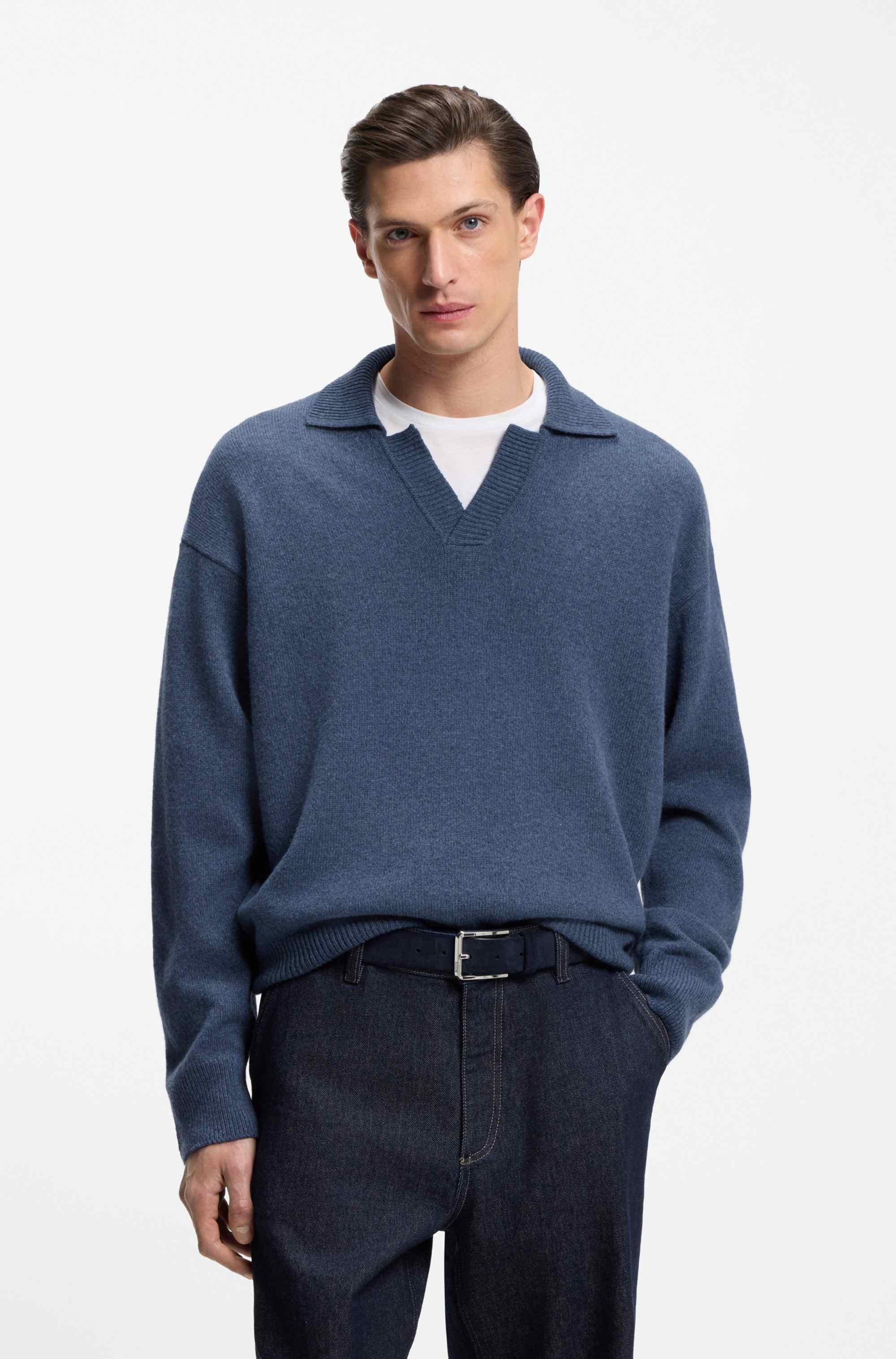 Virgin-wool sweater with Johnny collar