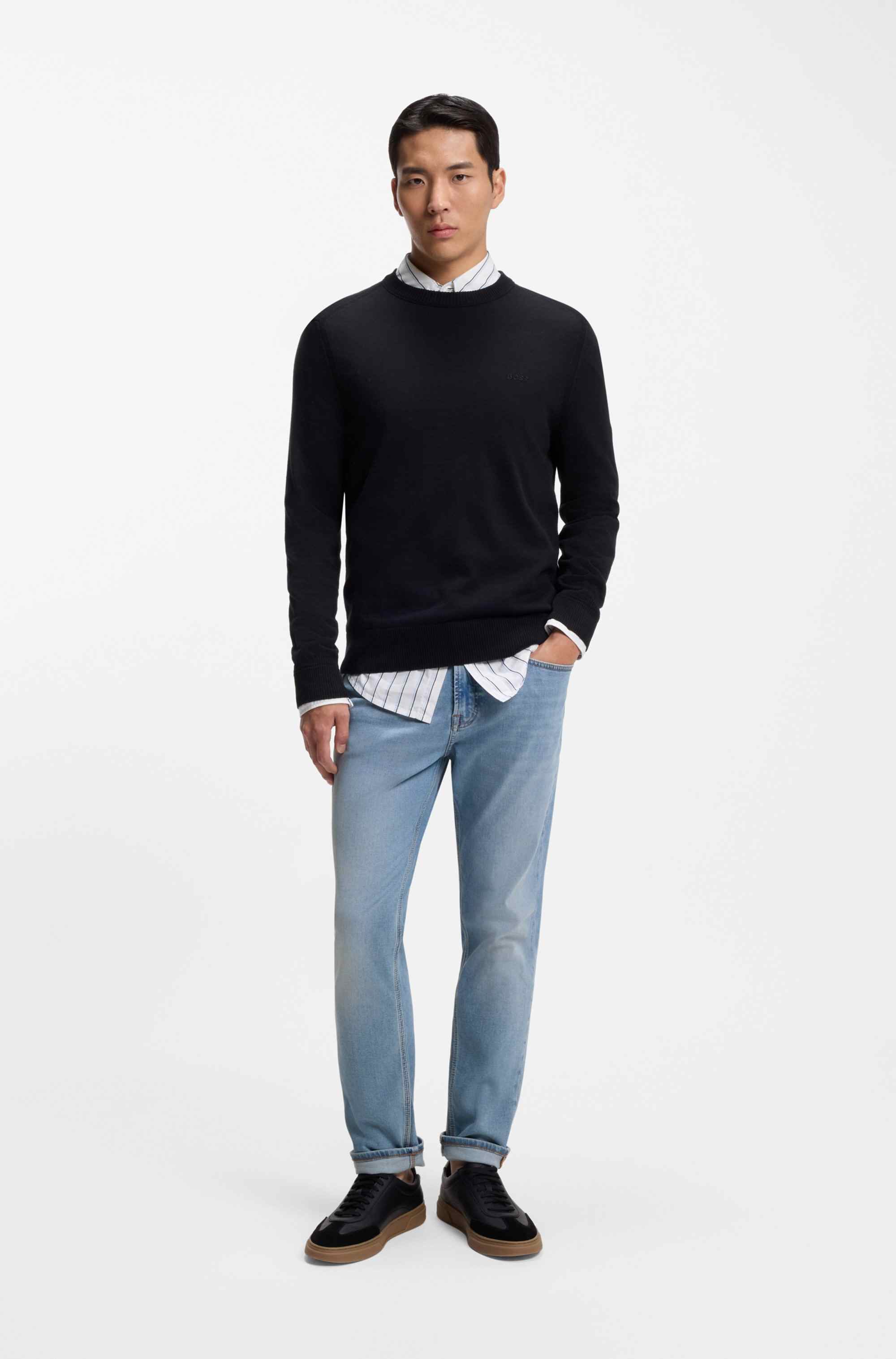 Tapered-fit jeans in blue super-stretch denim