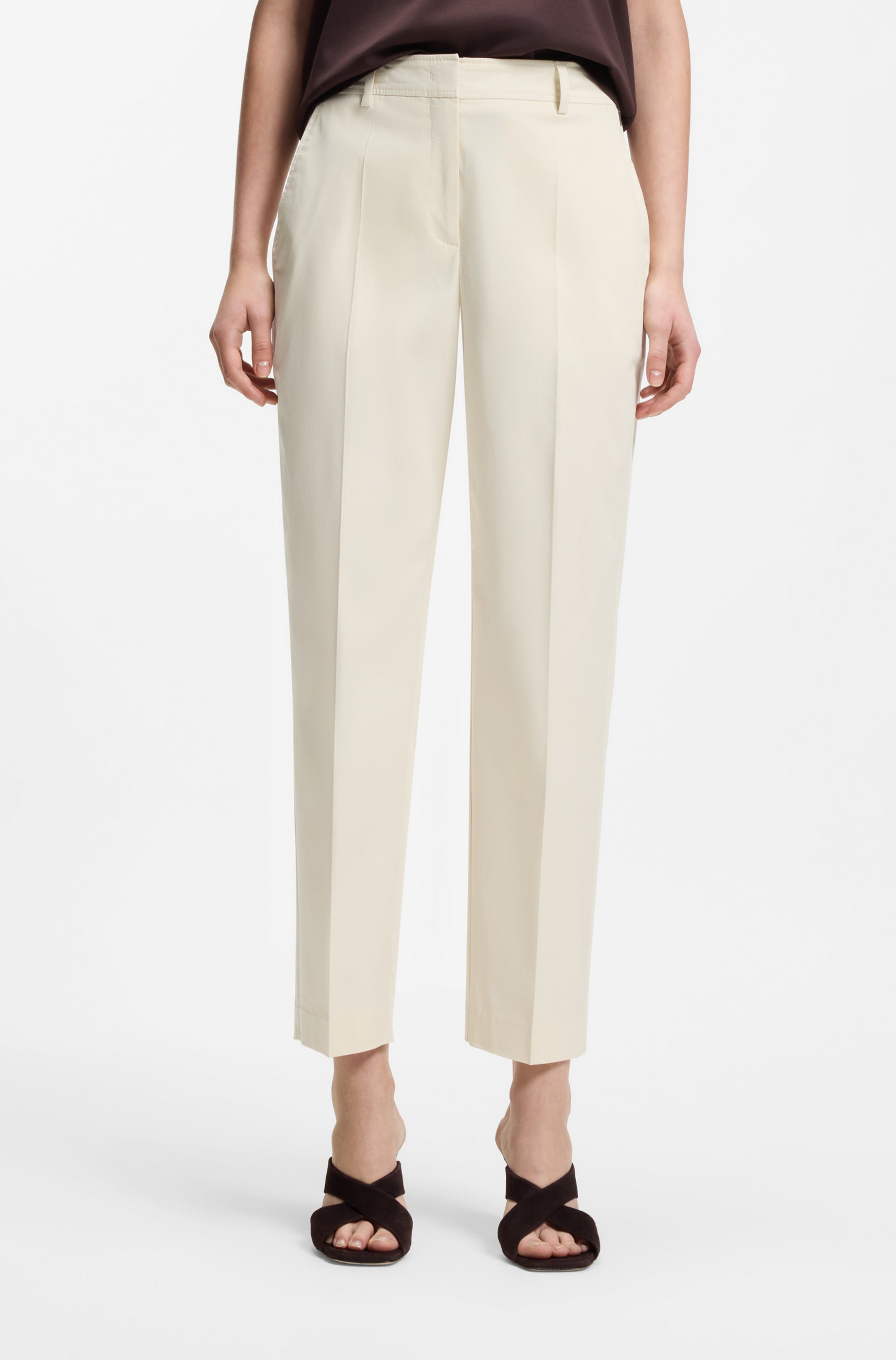 Tapered-fit cropped trousers in stretch cotton
