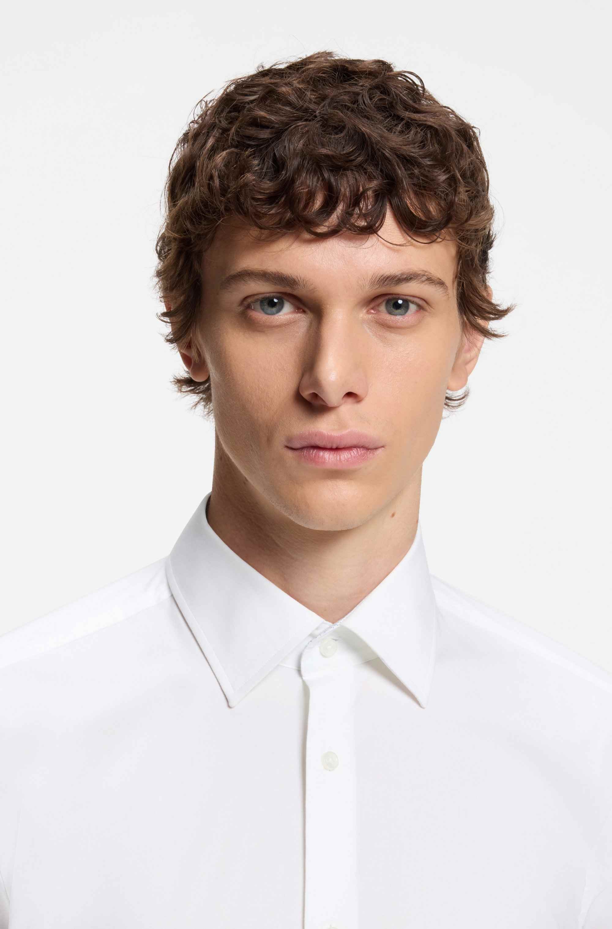 Slim-fit shirt in easy-iron stretch-cotton poplin