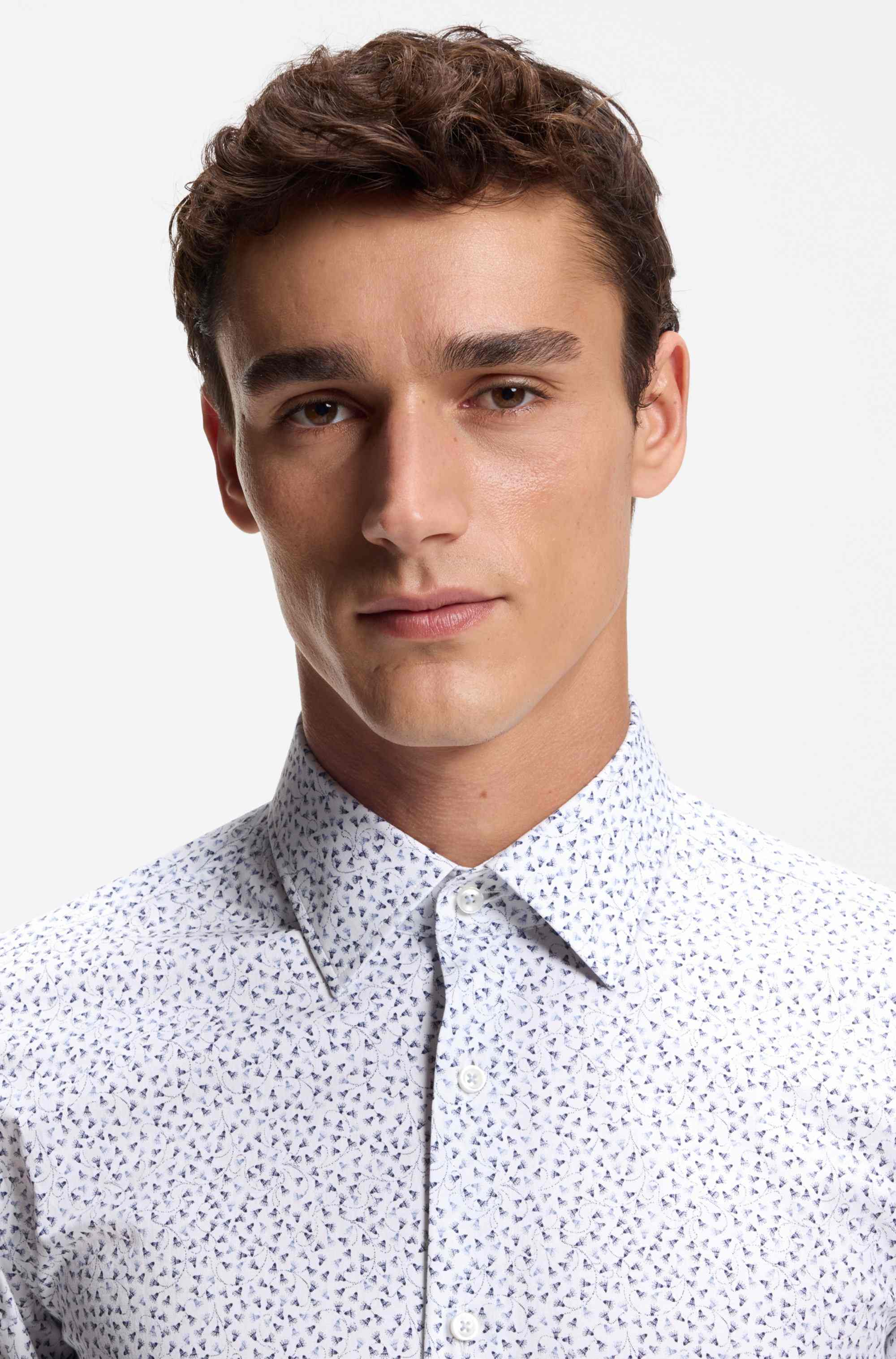 Slim-fit shirt in printed stretch cotton