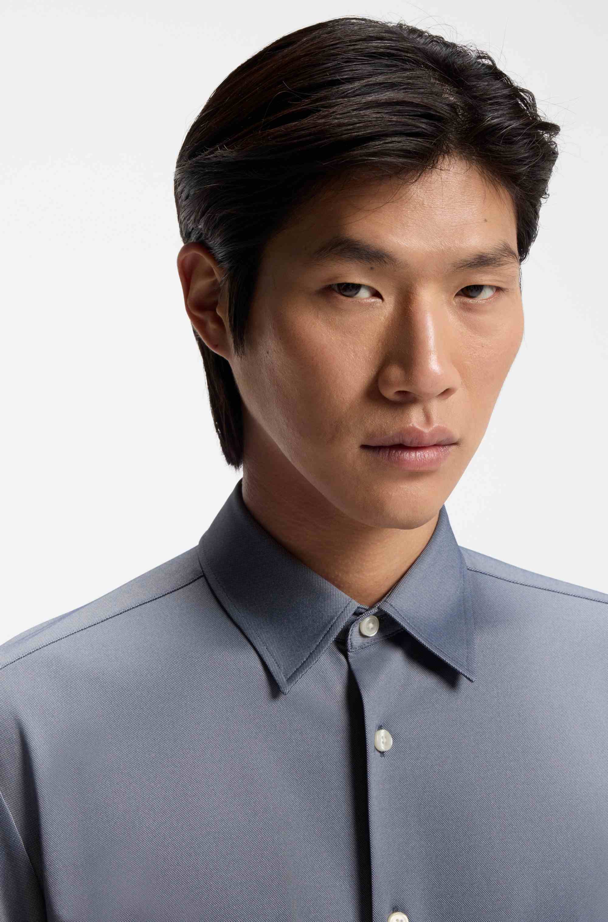 Regular-fit shirt in performance-stretch Oxford jersey