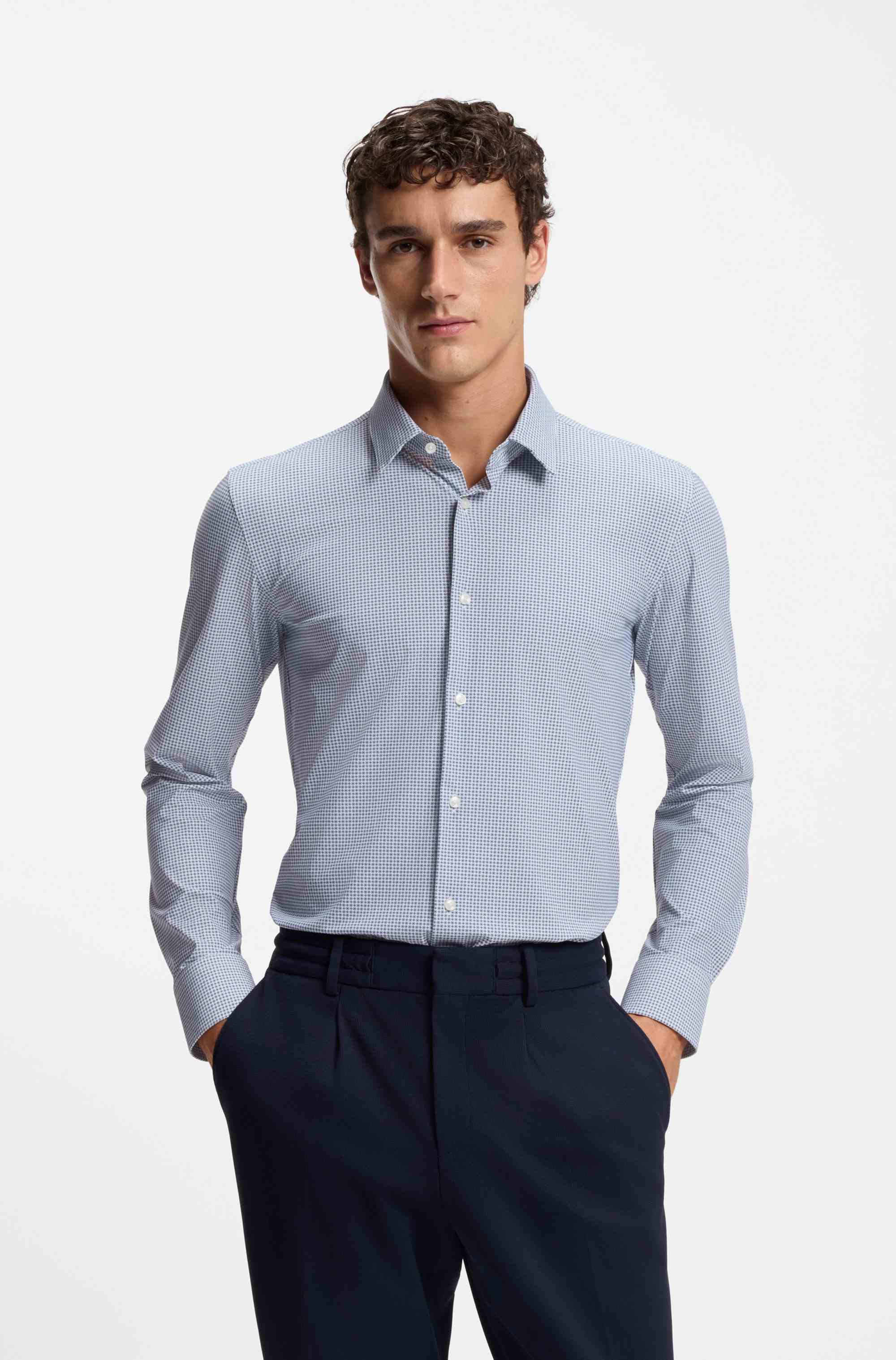 Slim-fit shirt in printed performance-stretch jersey