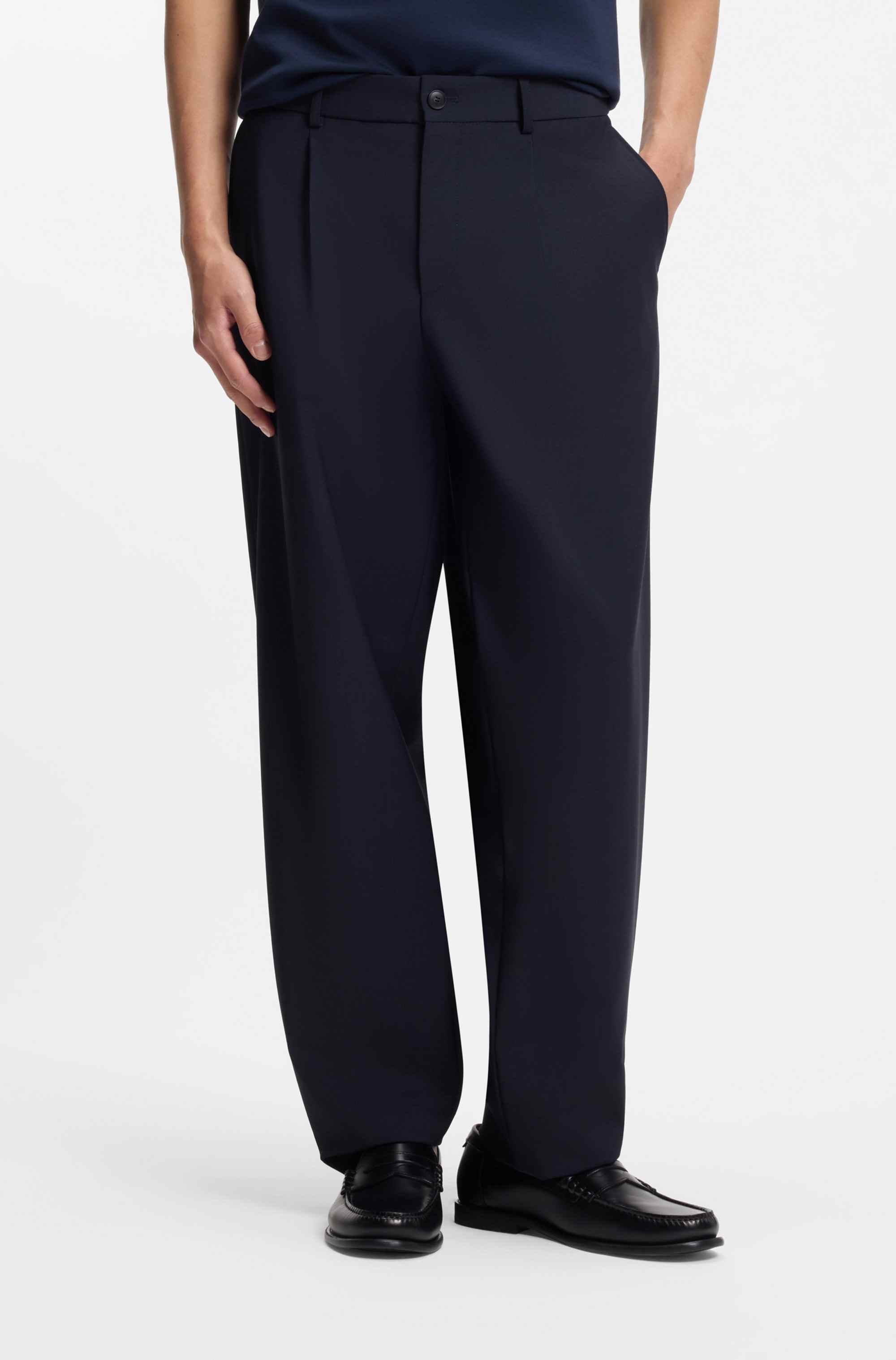 Tapered-fit trousers in washable performance-stretch fabric