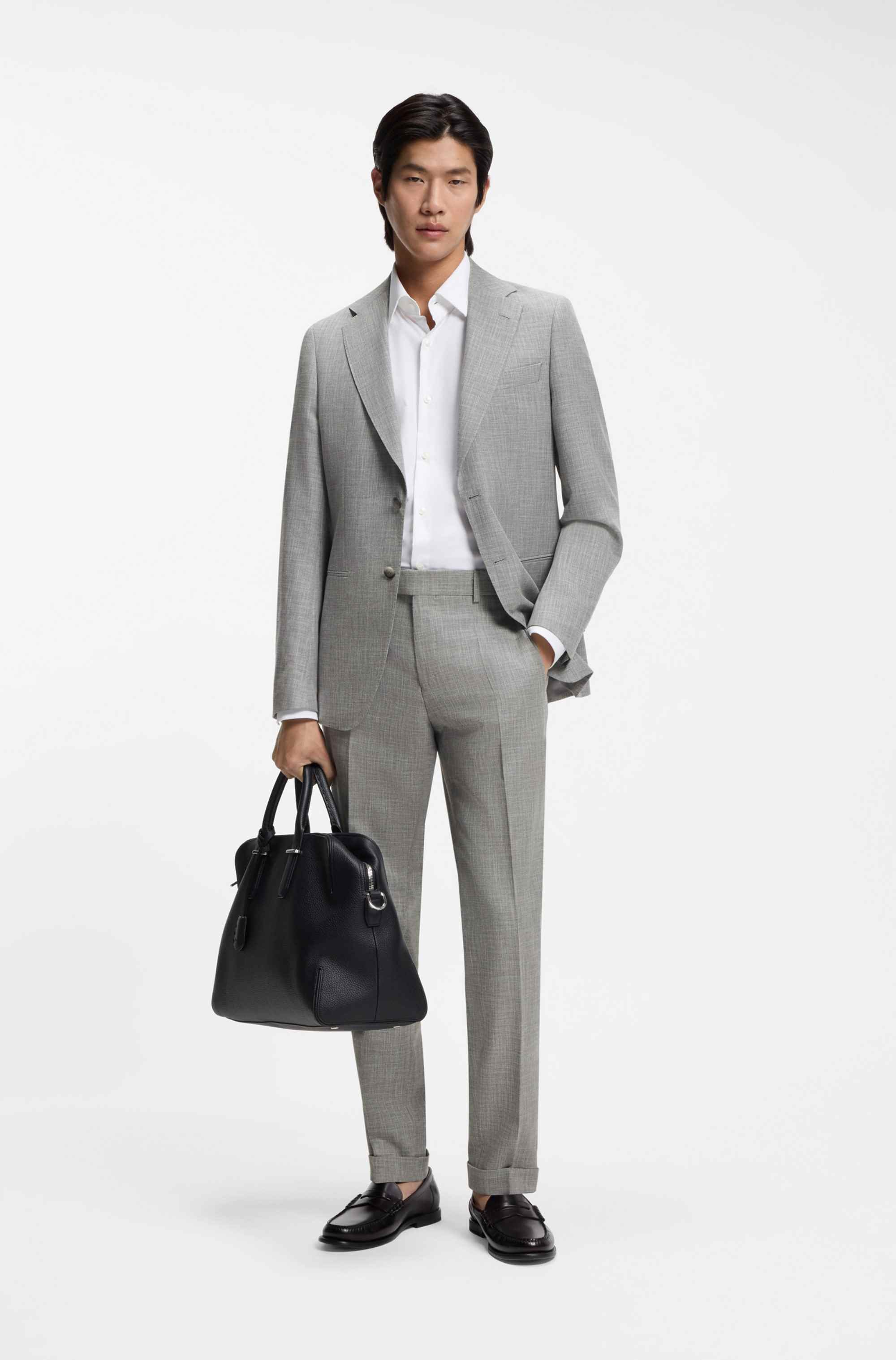 Two-piece slim-fit suit in cotton and virgin wool