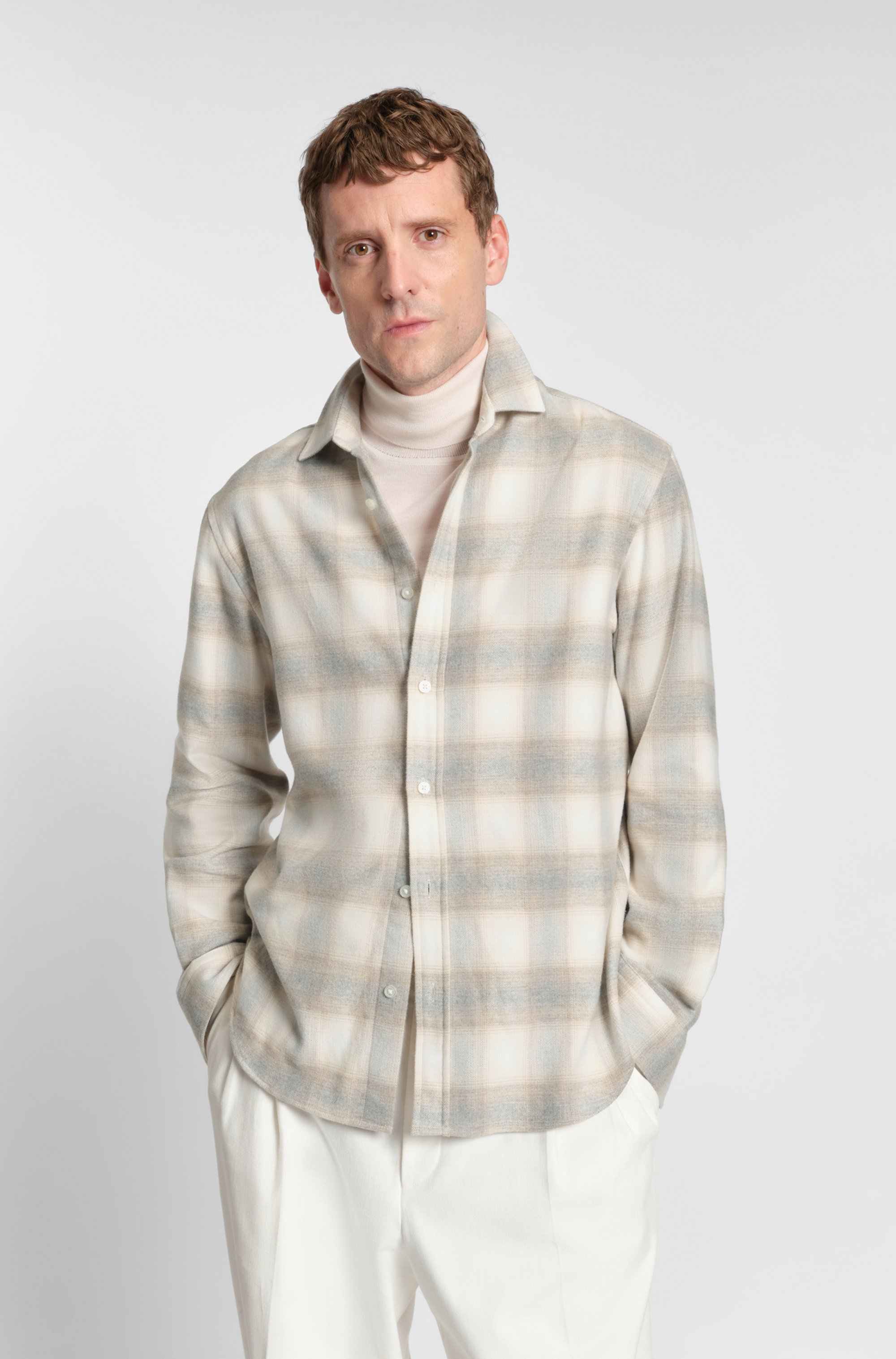 Relaxed-fit shirt in checked cotton flannel