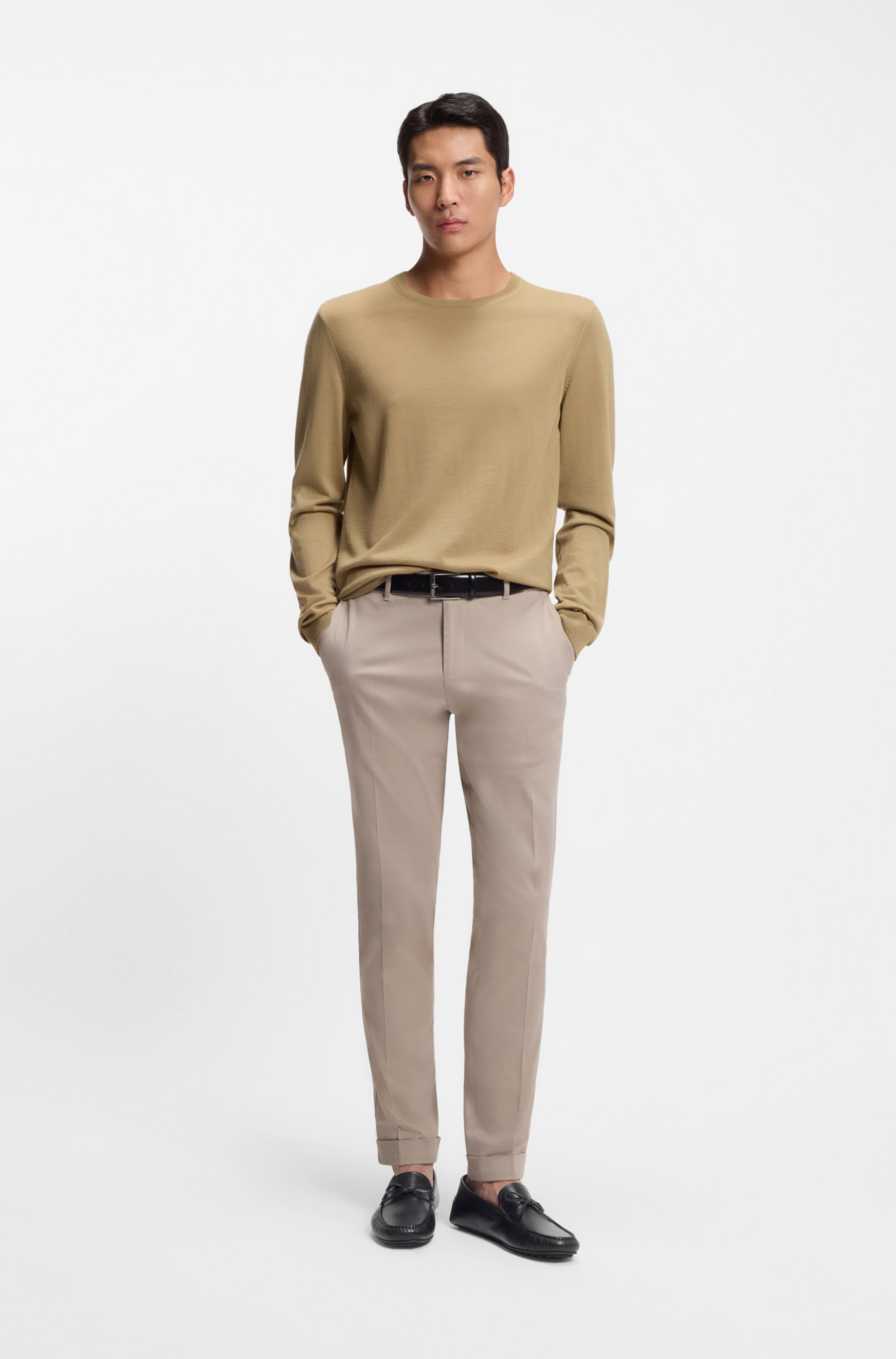 Leather driver moccasins with bow trim