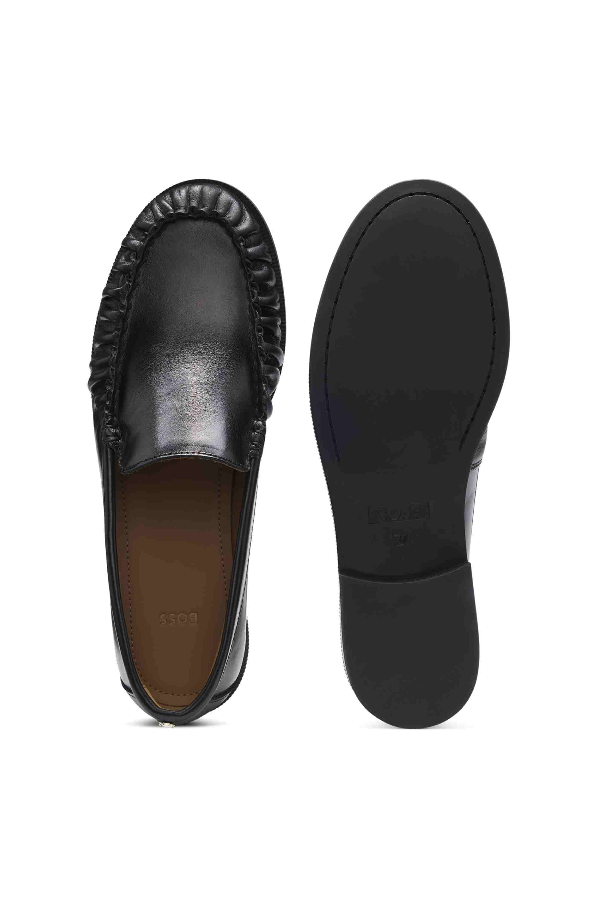 Leather moccasins with ruched detailing