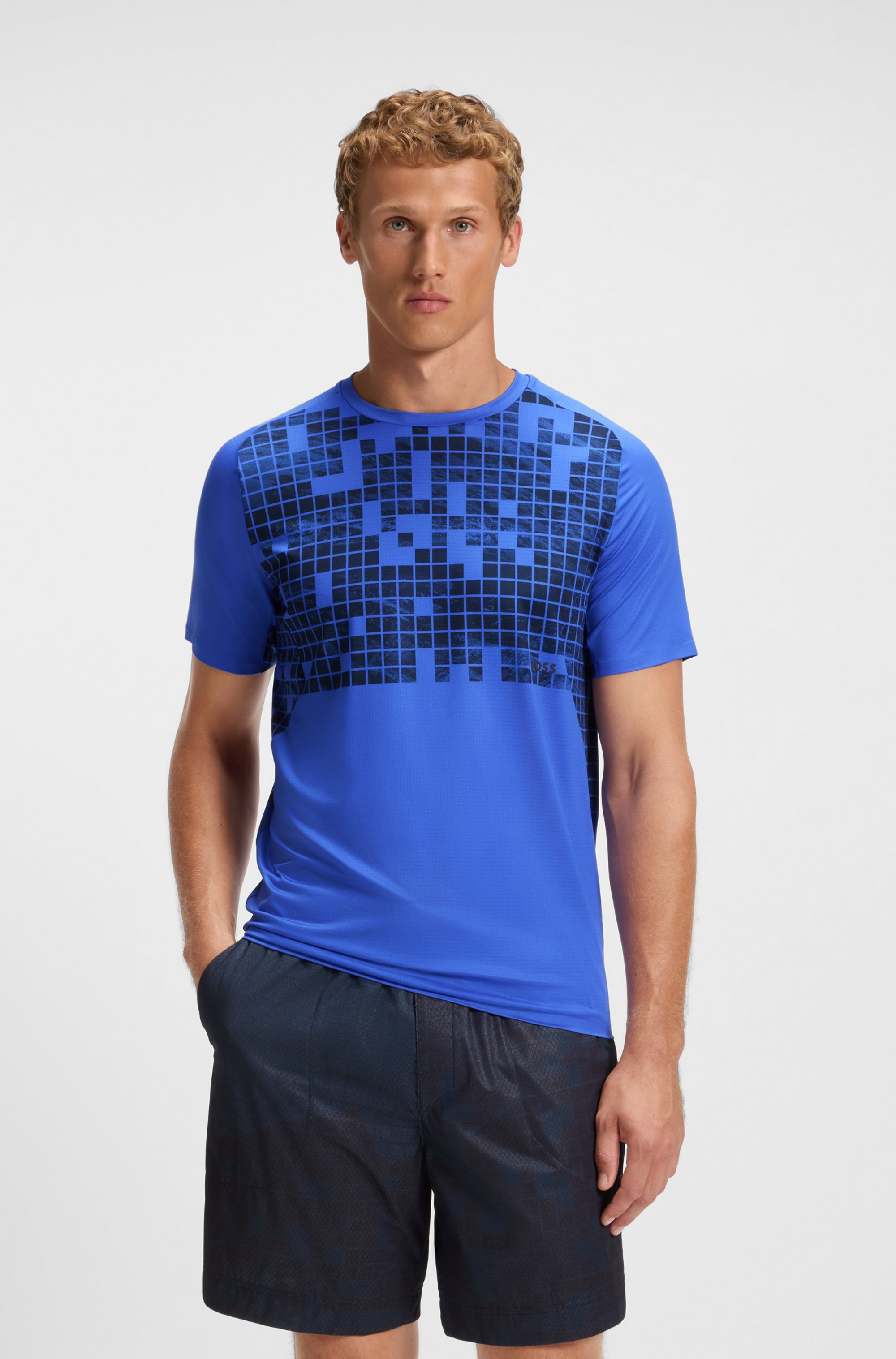Active slim-fit T-shirt in printed stretch mesh