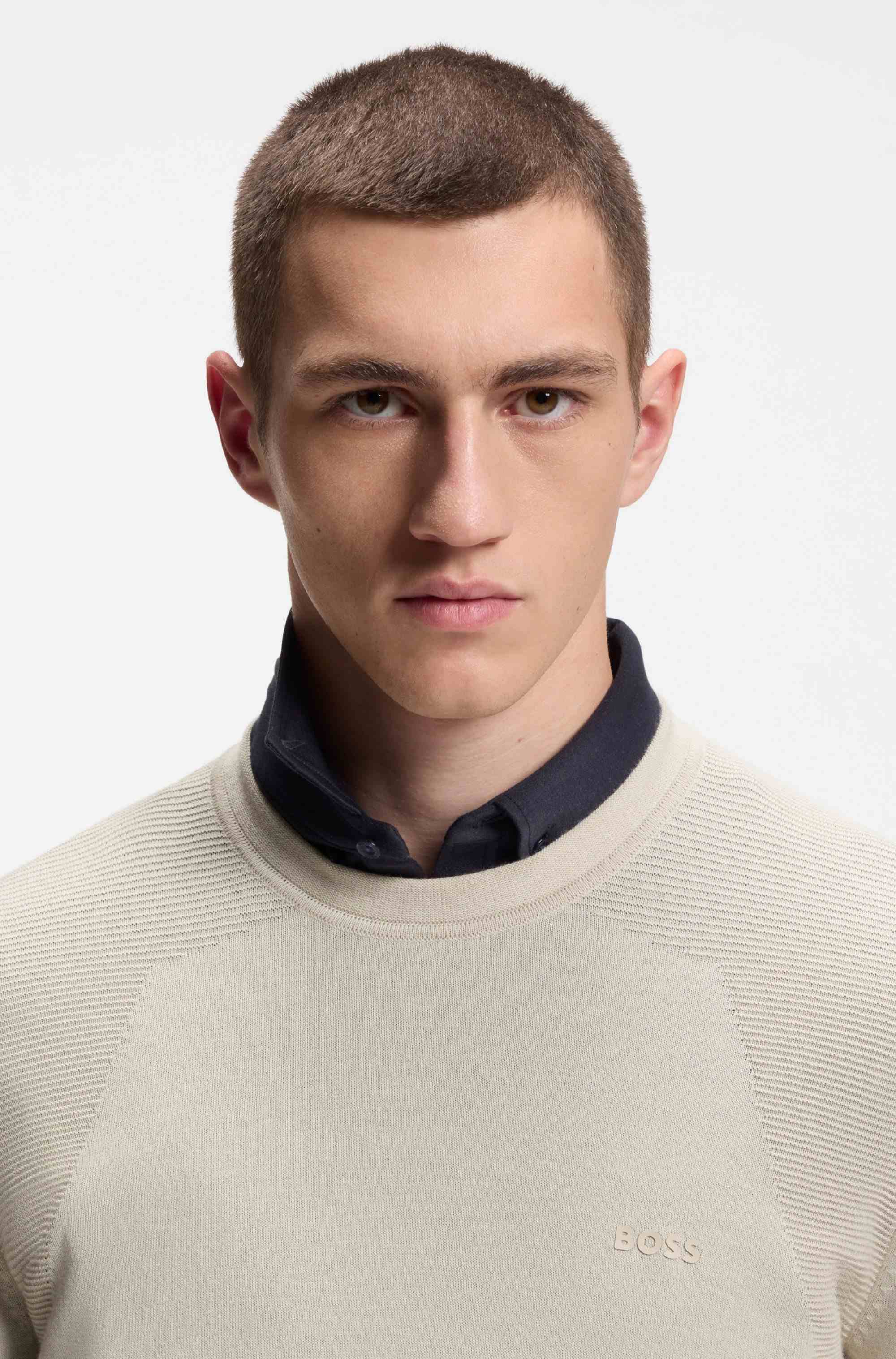 Cotton-blend sweater with bodymapping structure