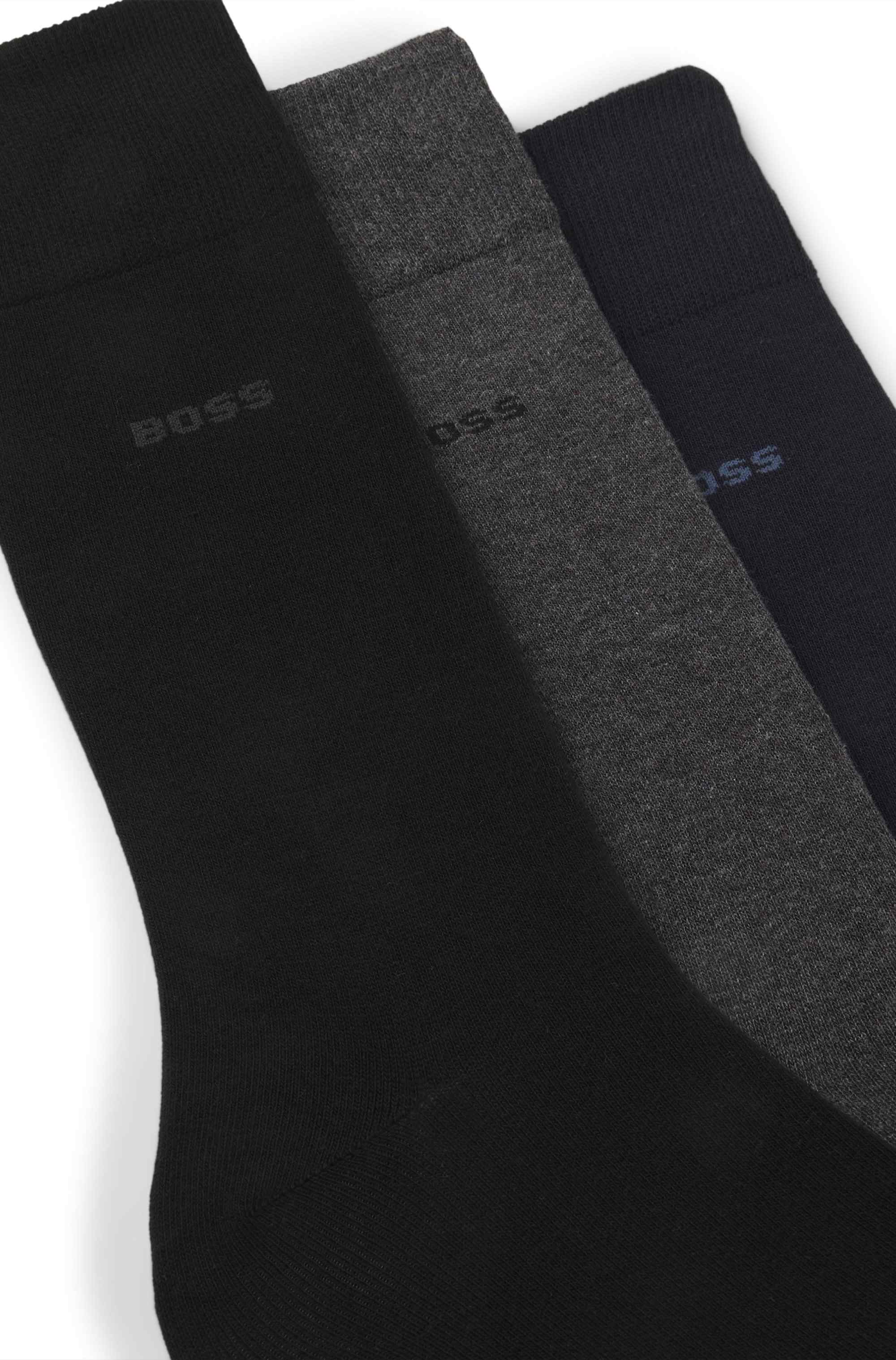 Three-pack of regular-length socks with logos