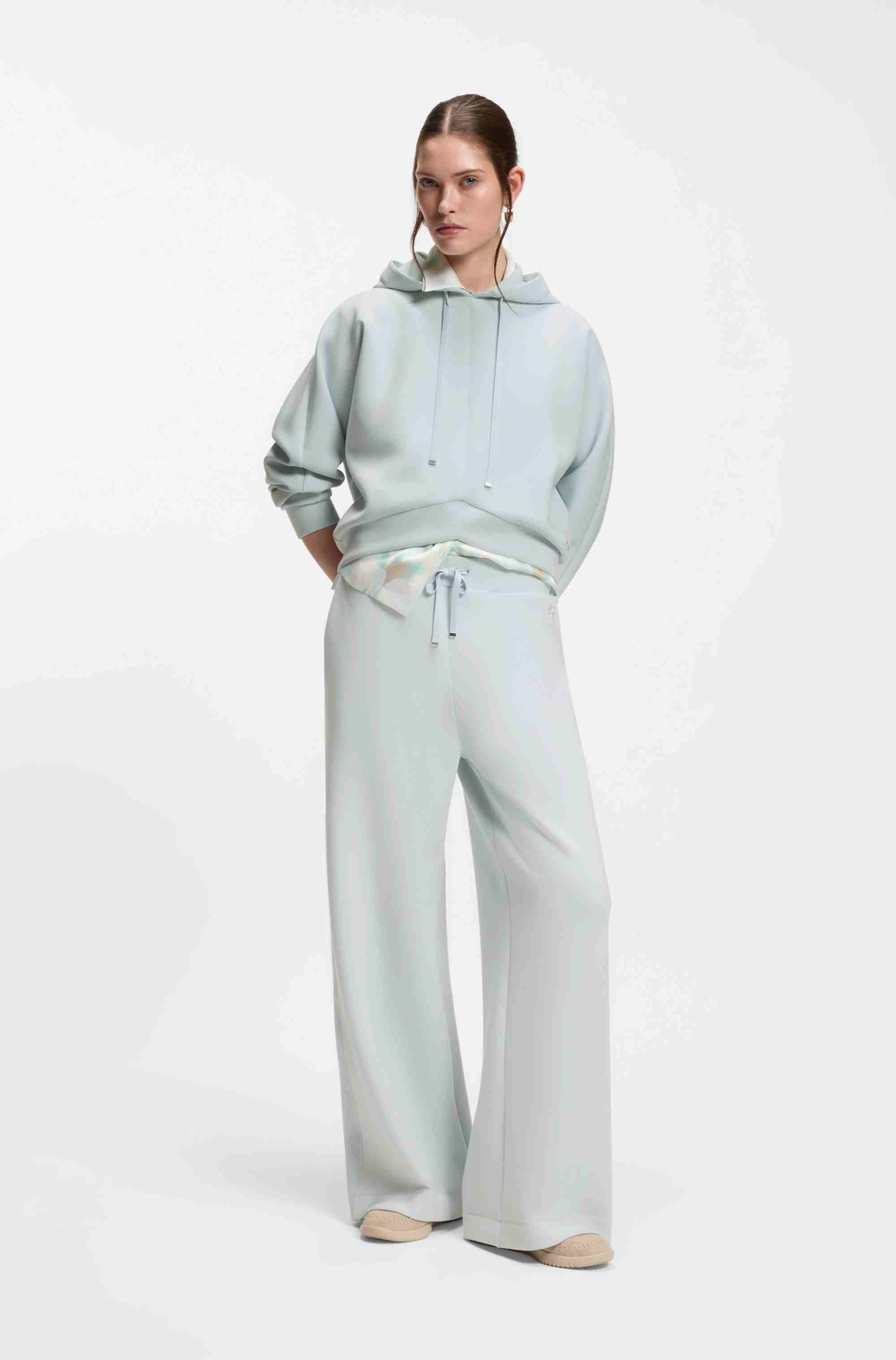 Curved-hem hoodie with Double B monogram