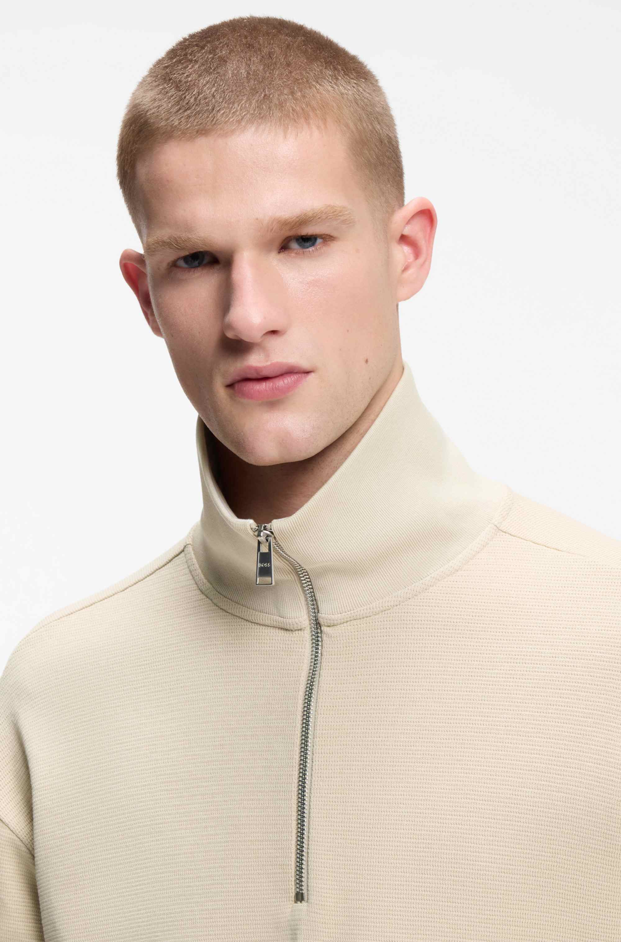 Cotton sweatshirt with quarter zip