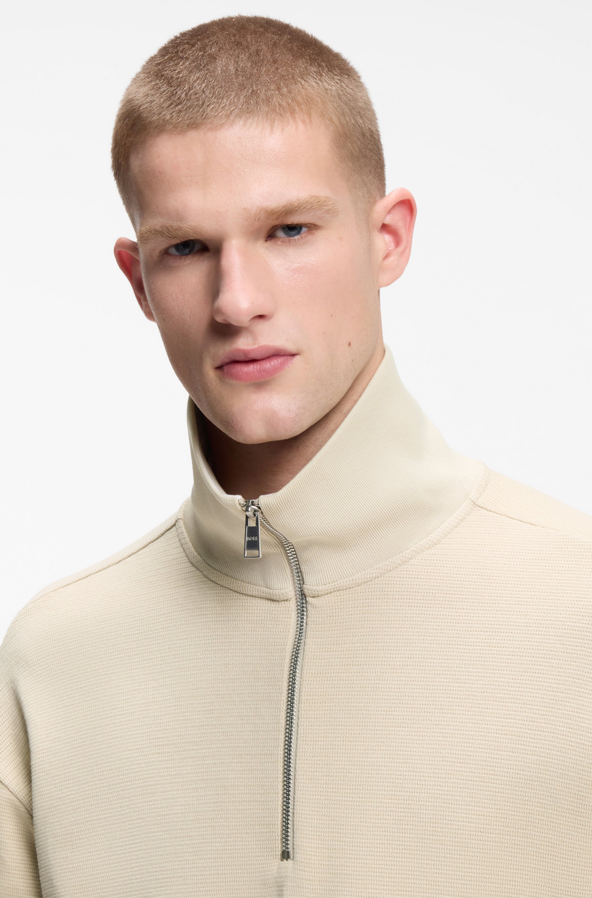 Cotton sweatshirt with quarter zip