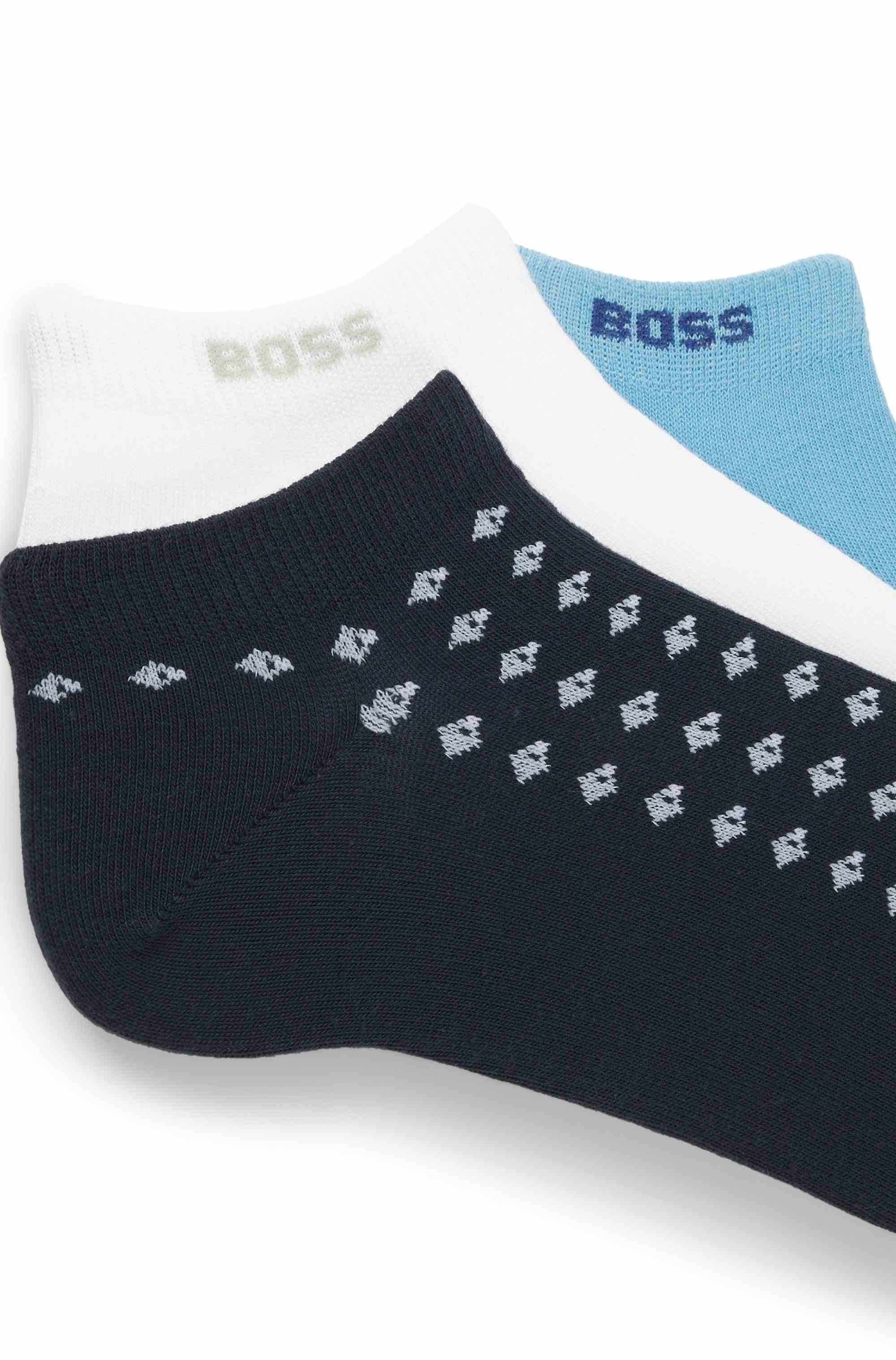 Three-pack of ankle-length socks