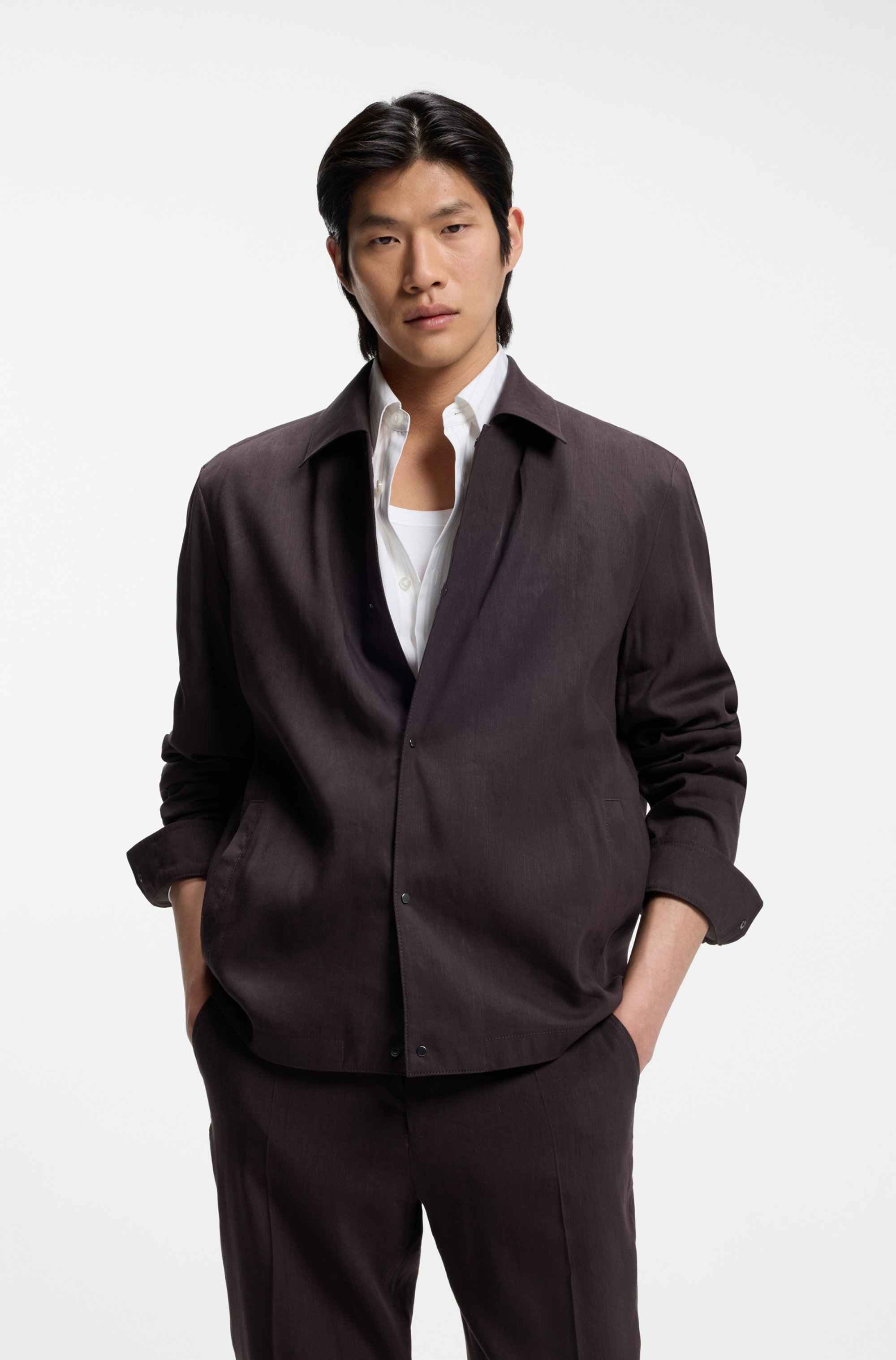 Relaxed-fit overshirt in washable tech linen