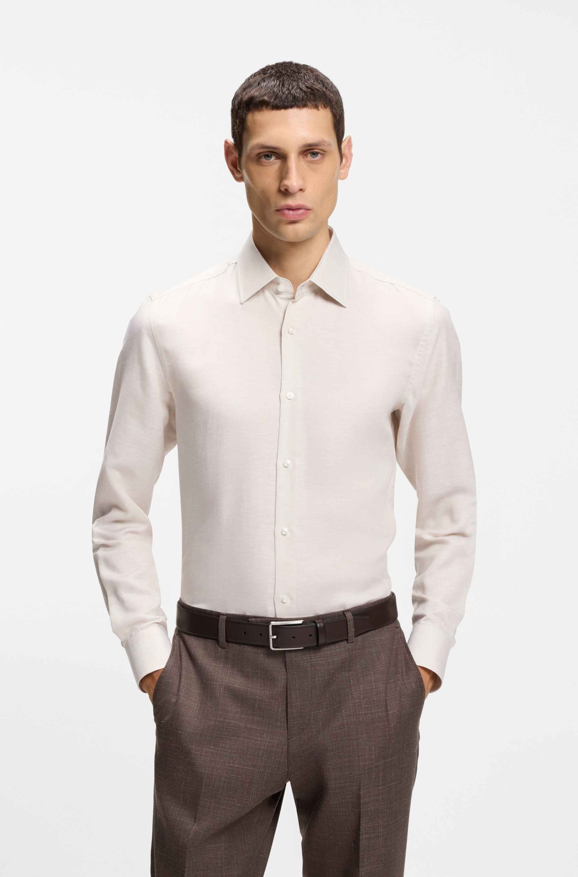 Slim-fit shirt in linen-blend twill