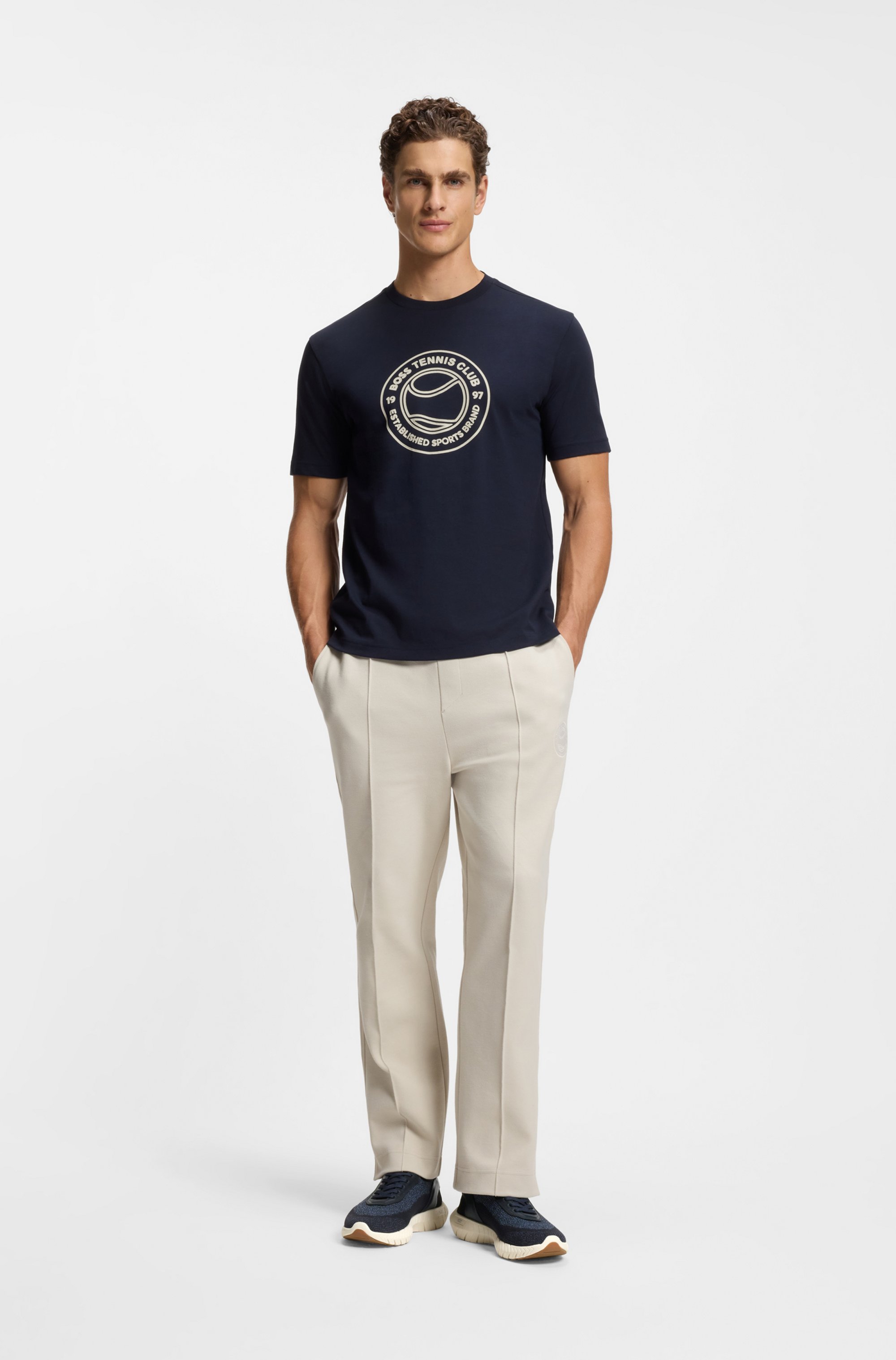 Sock trainers with knitted uppers