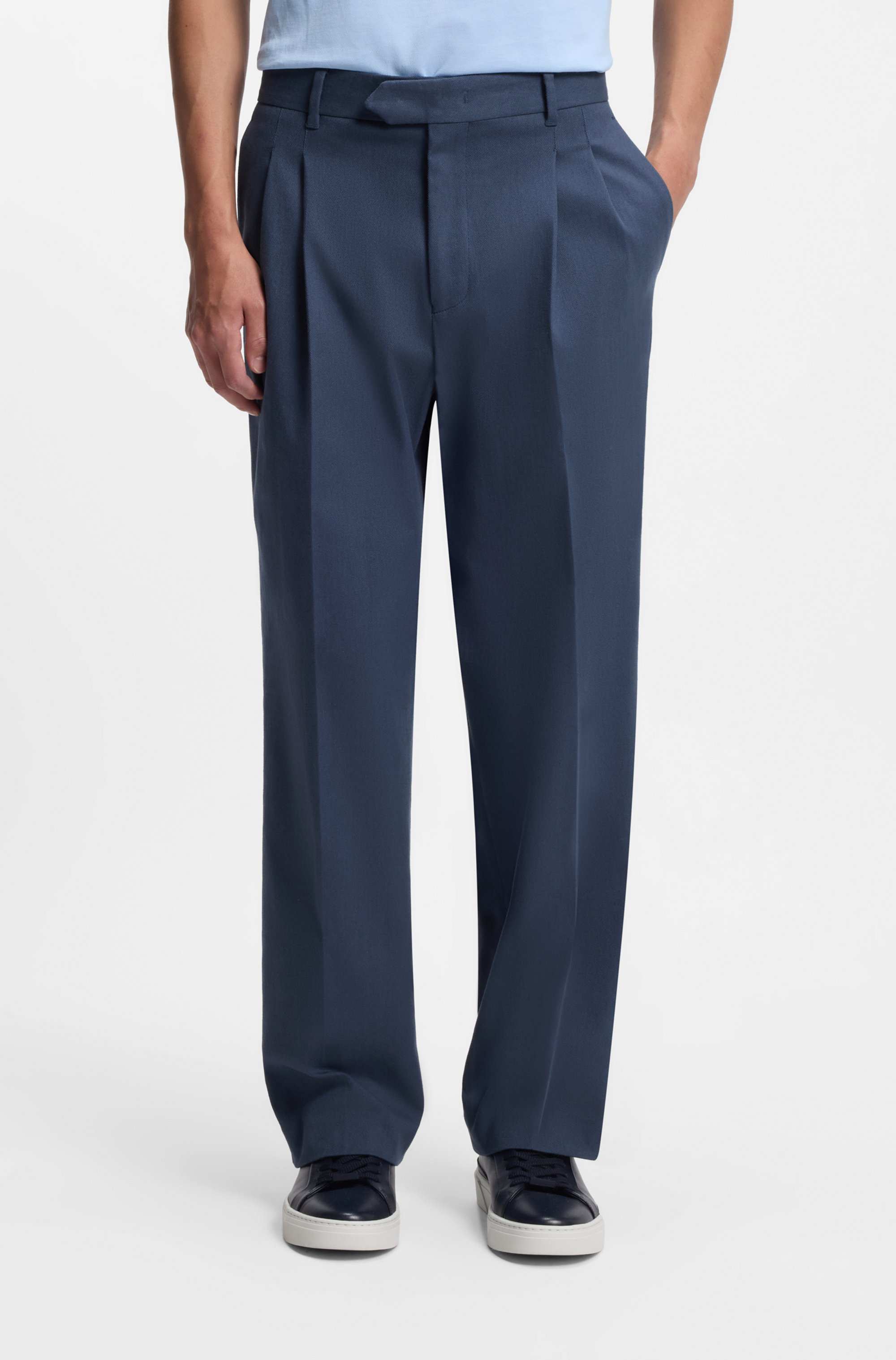 Tapered-fit trousers in stretch-cotton twill