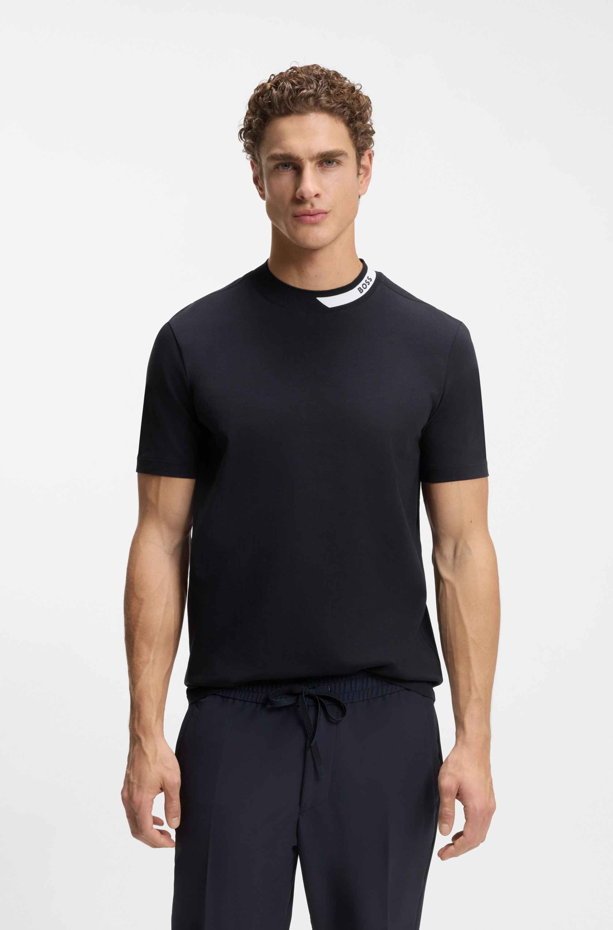 T-shirt in stretch cotton with a logo collar