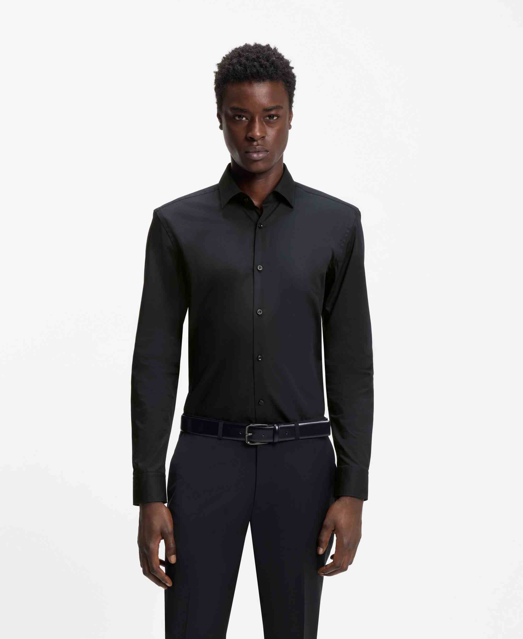 Slim-fit shirt in easy-iron cotton poplin