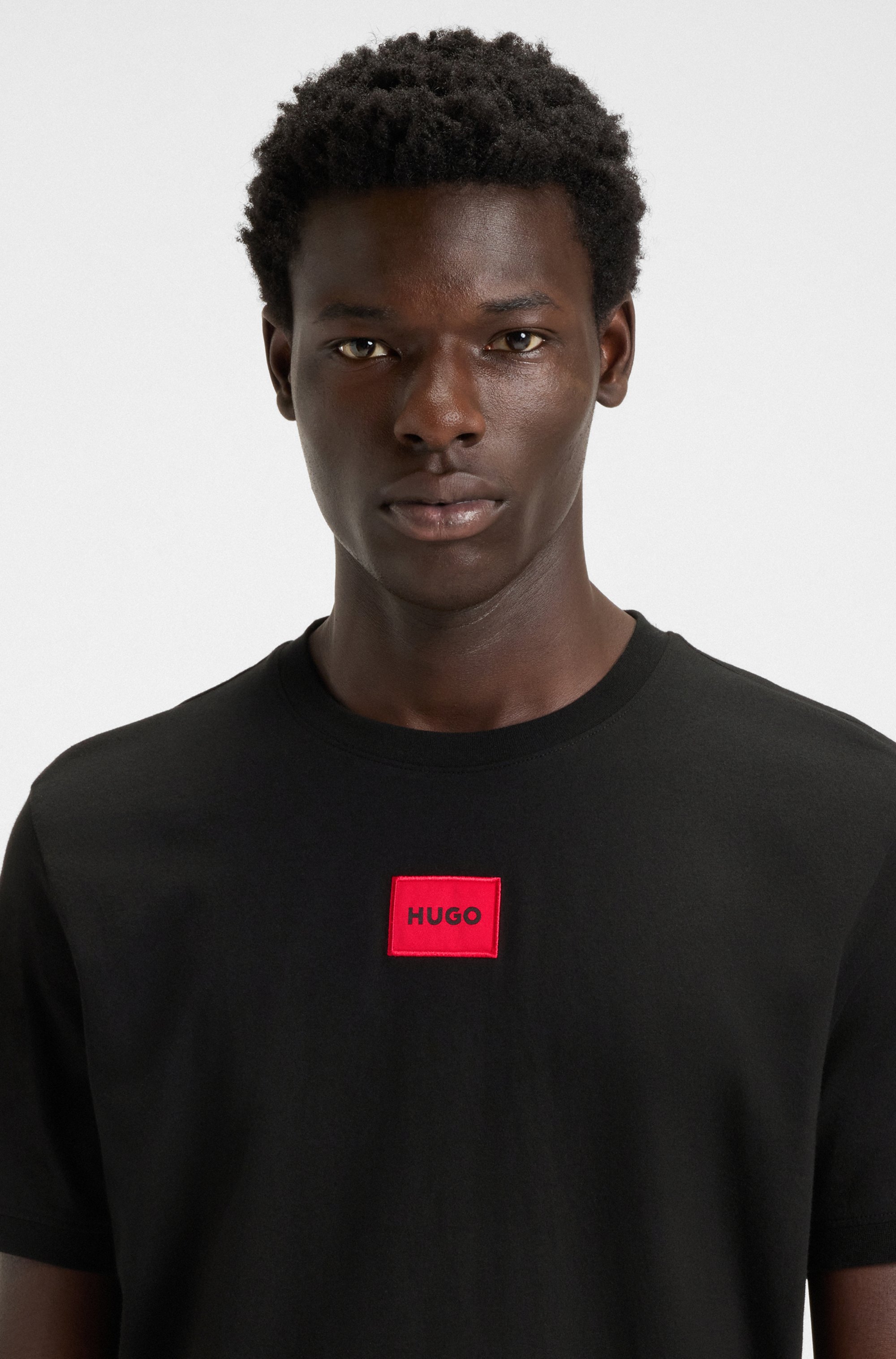 Cotton-jersey T-shirt with logo label