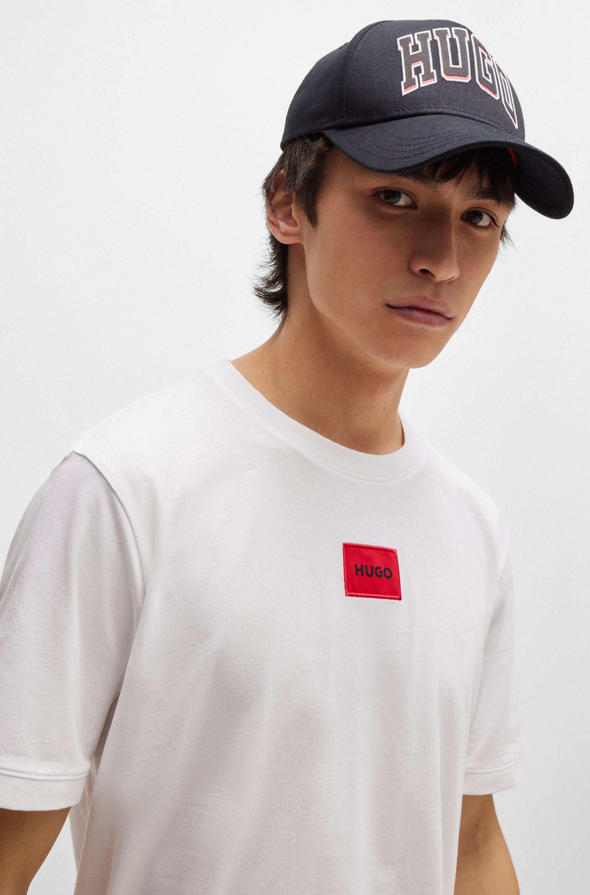 Cotton-jersey T-shirt with logo label