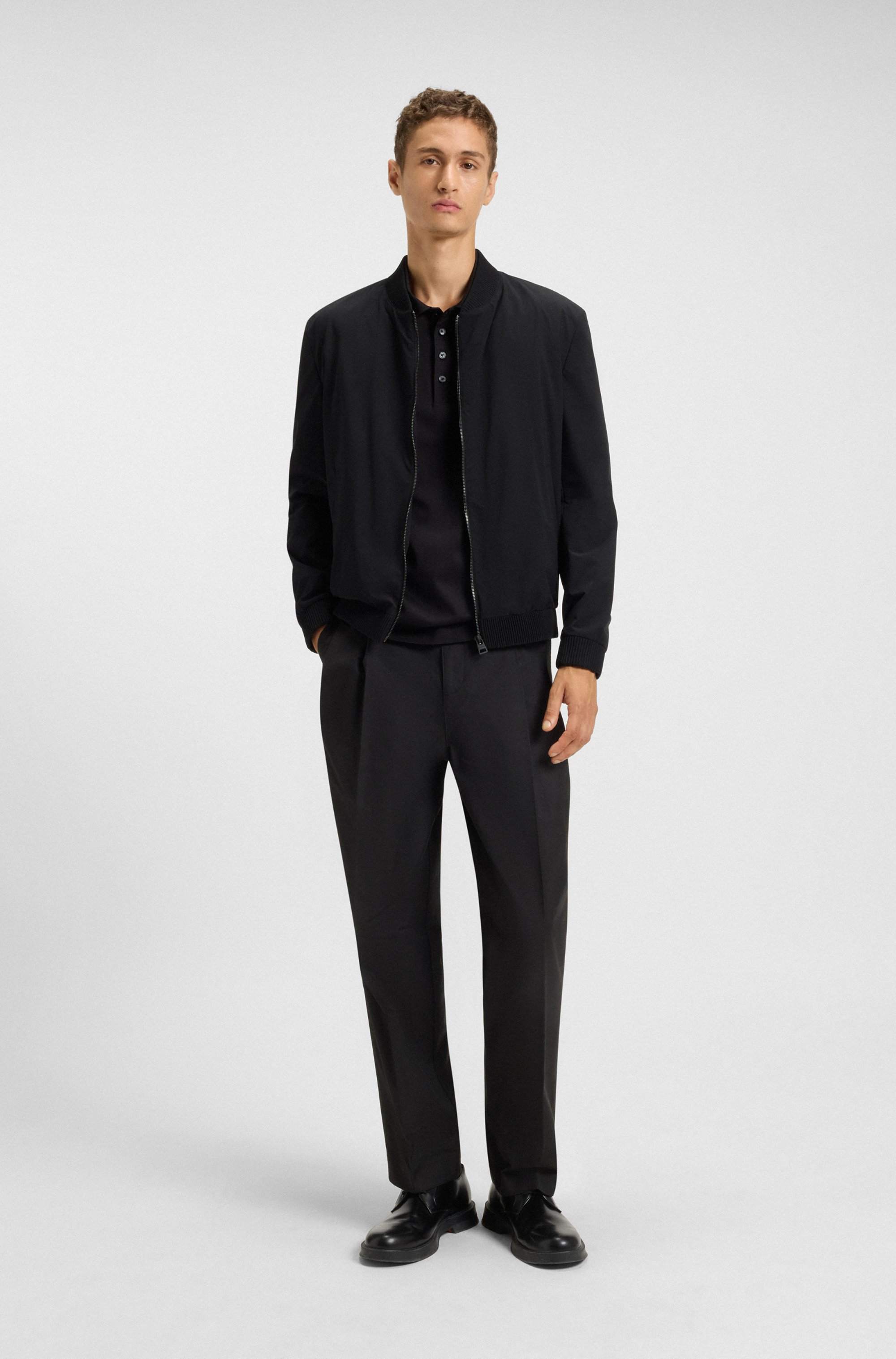 Packable slim-fit jacket with red lining