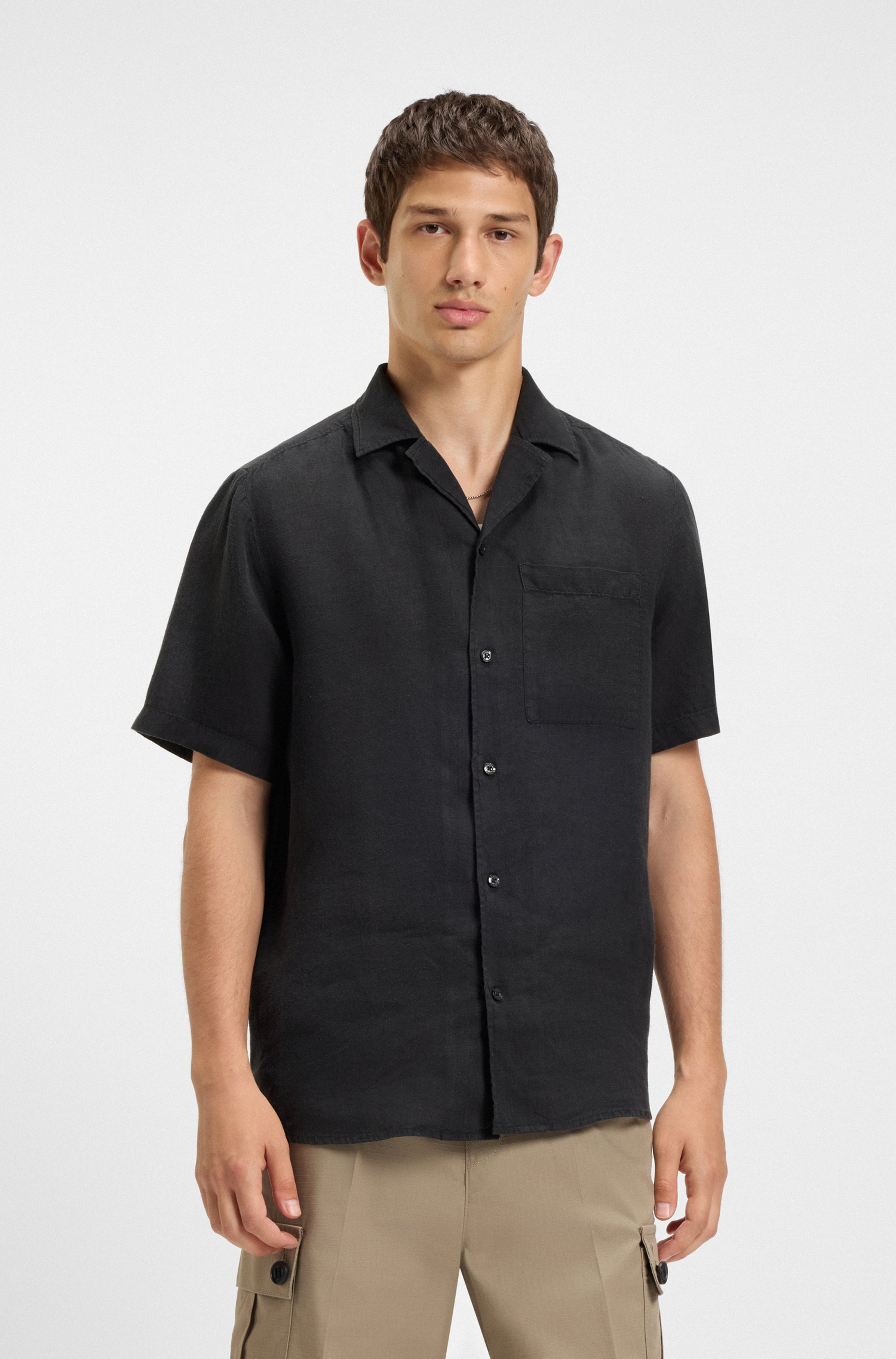 Relaxed-fit multi-occasional shirt in linen
