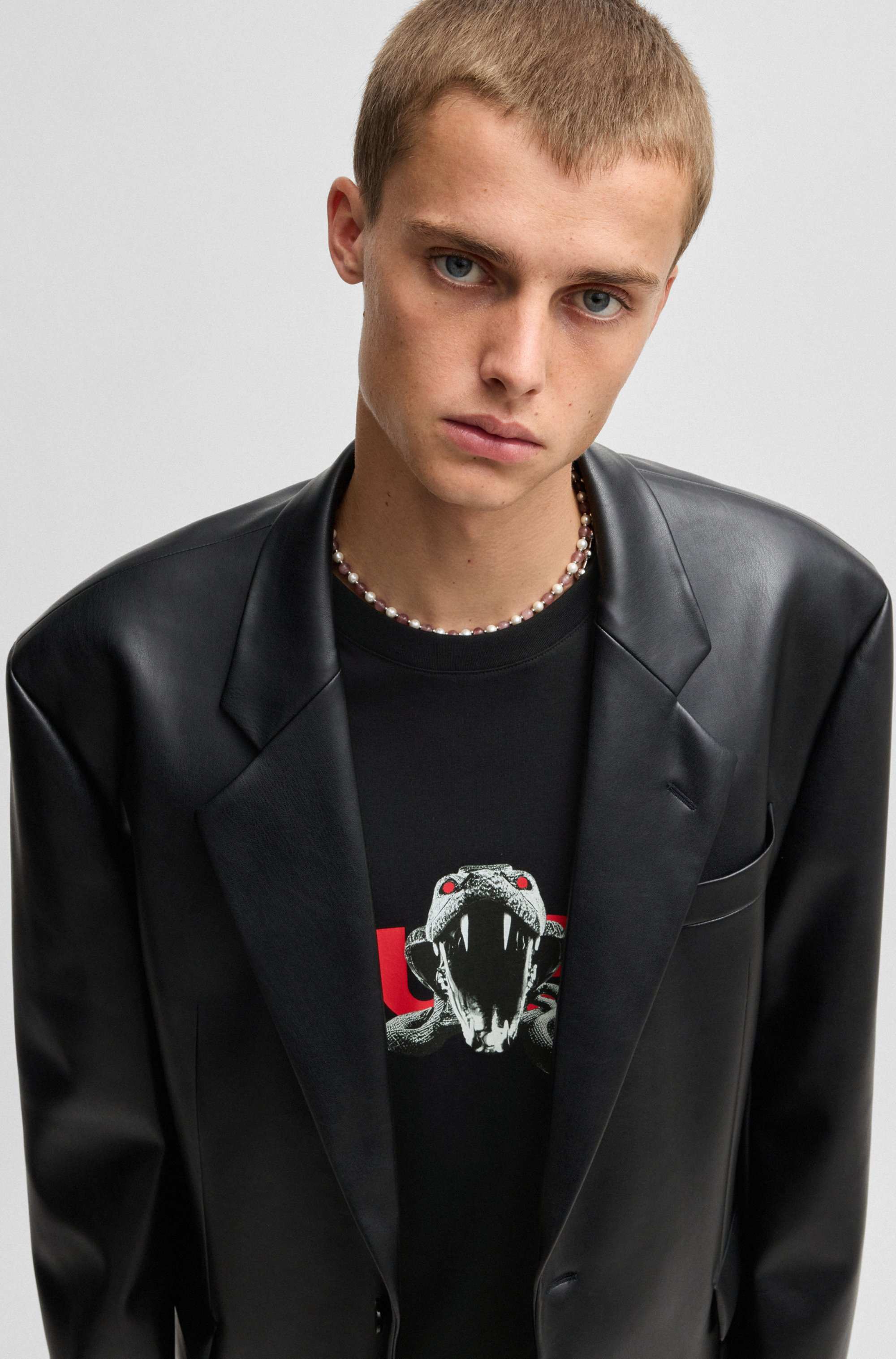 Oversized-fit T-shirt in cotton with animal graphic