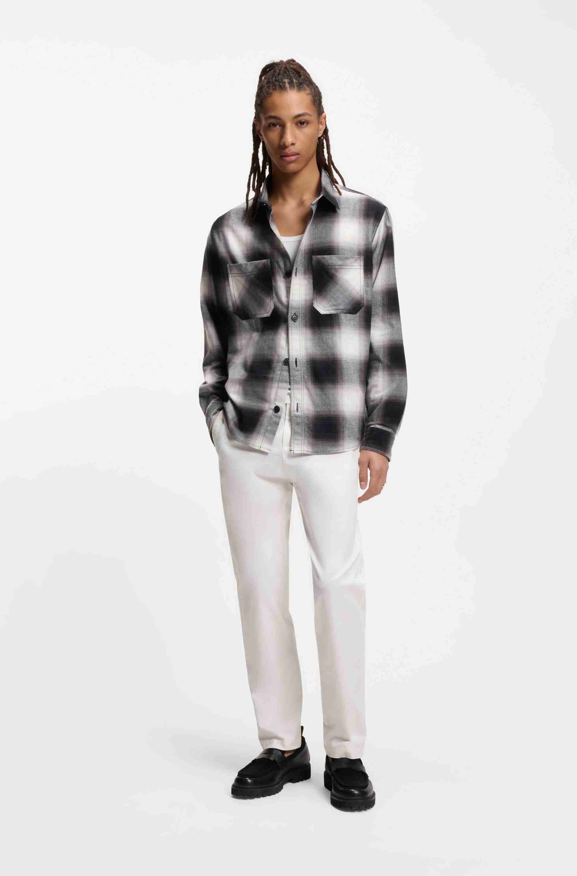 Slim-fit trousers in stretch-cotton gabardine