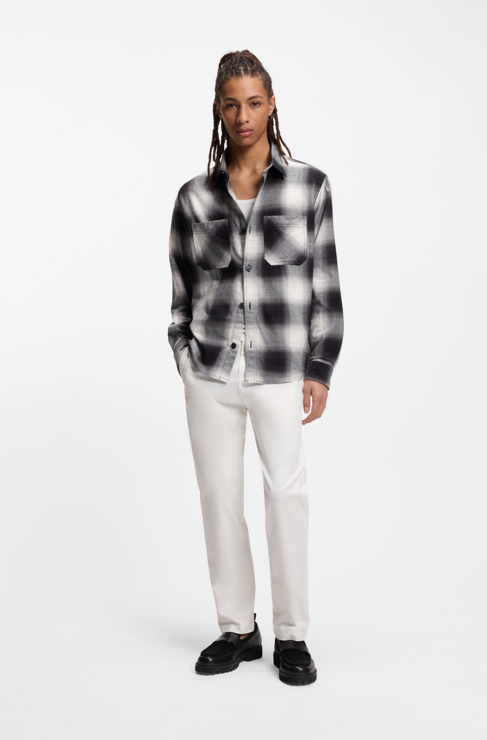 Slim-fit trousers in stretch-cotton gabardine