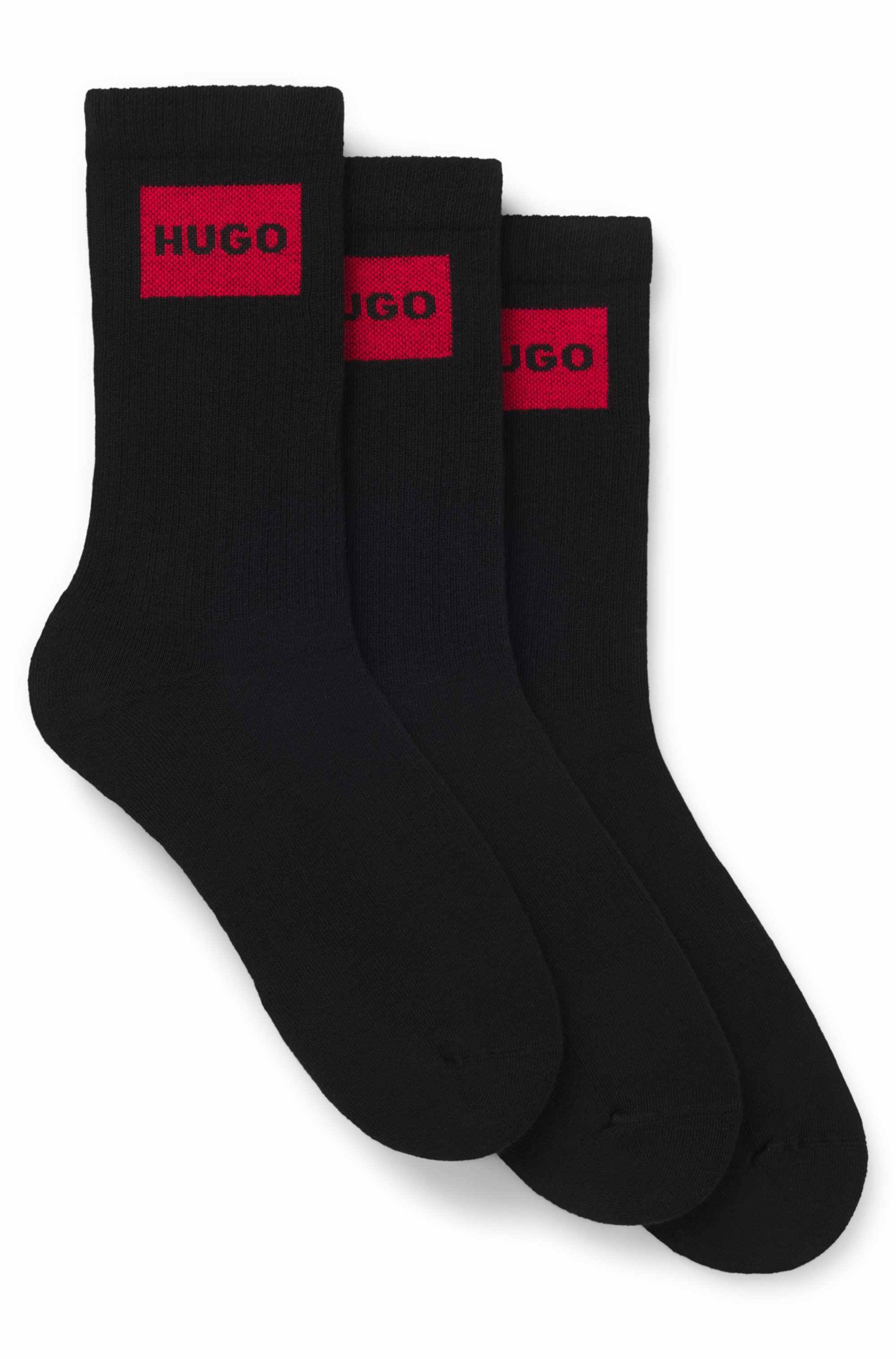 Three-pack of short socks with red logo labels