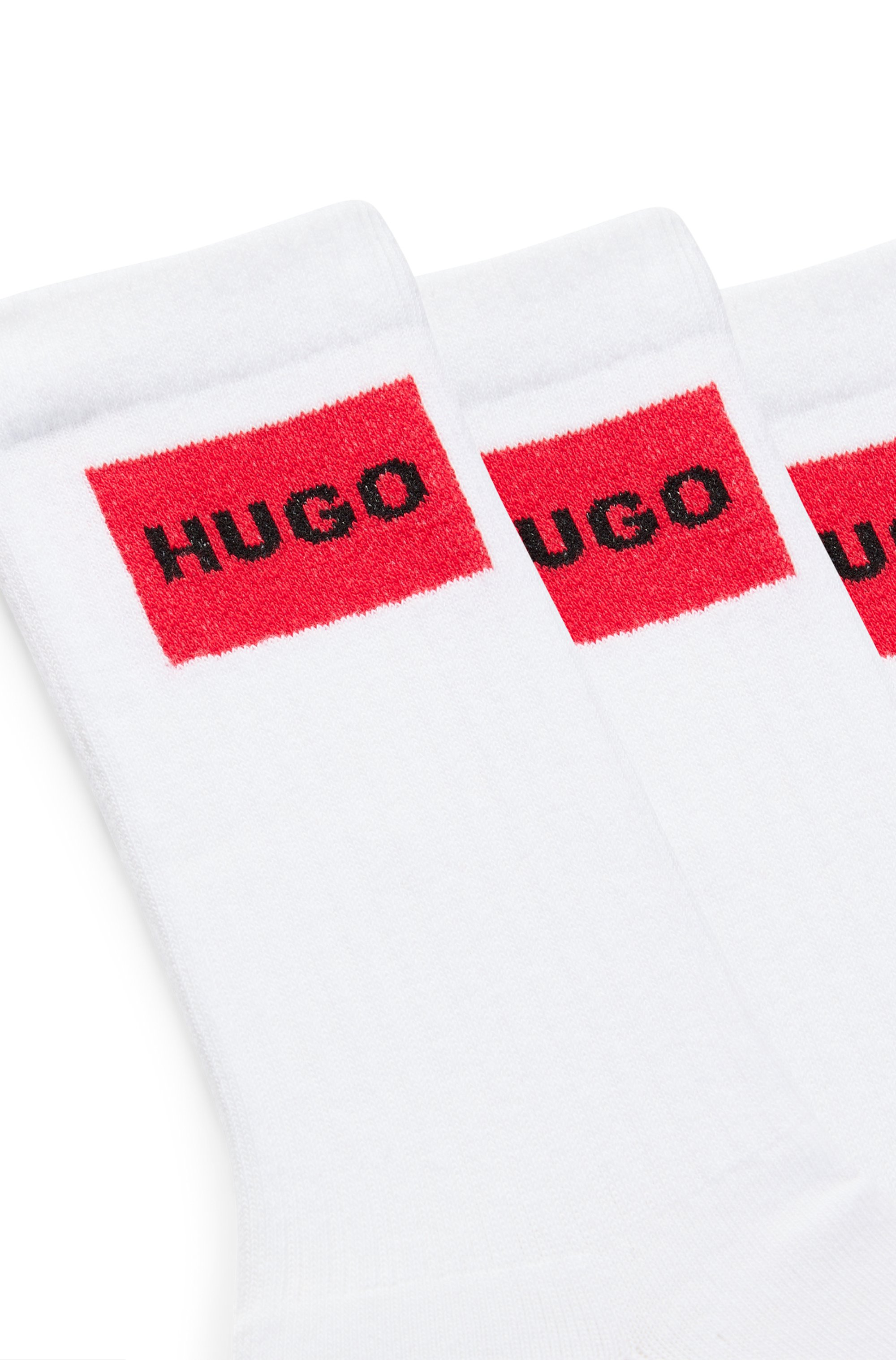 Three-pack of short socks with red logo labels