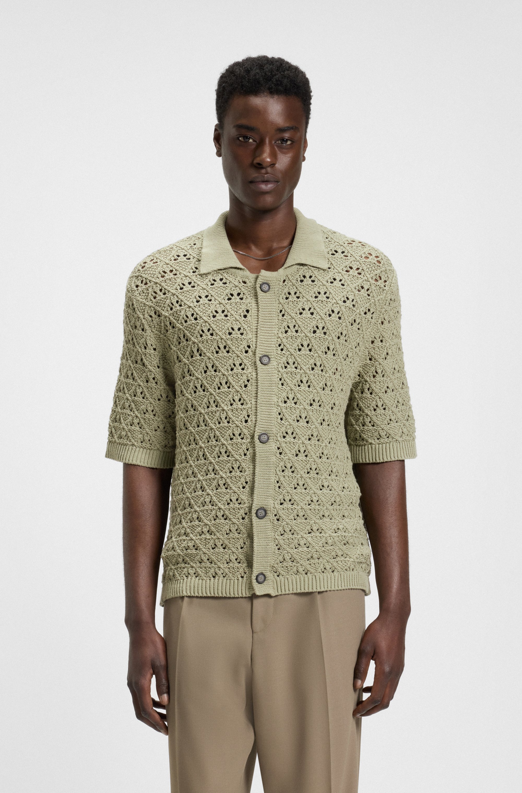 Open-structured shirt in a knitted cotton blend