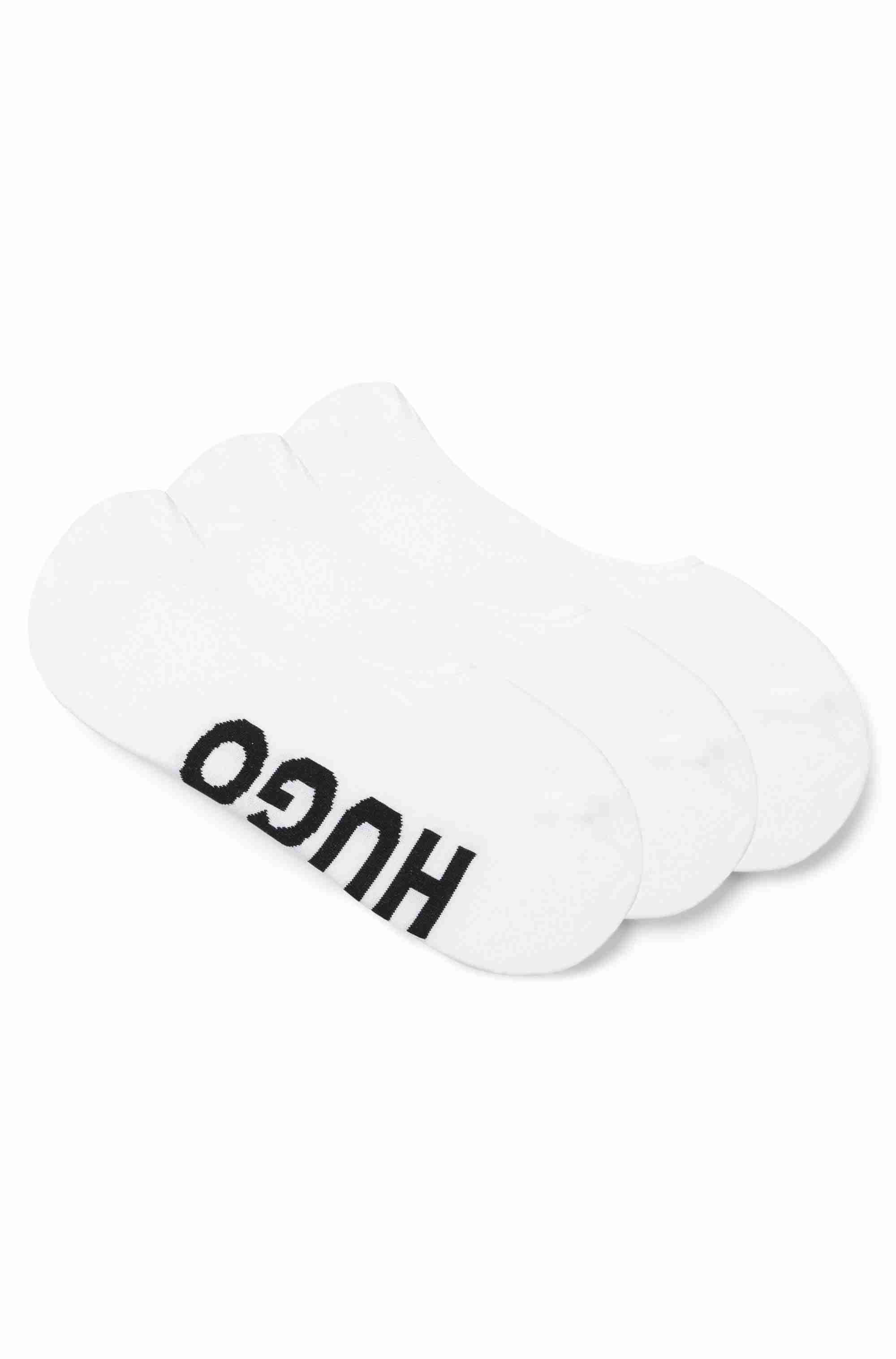 Three-pack of invisible socks with large logos