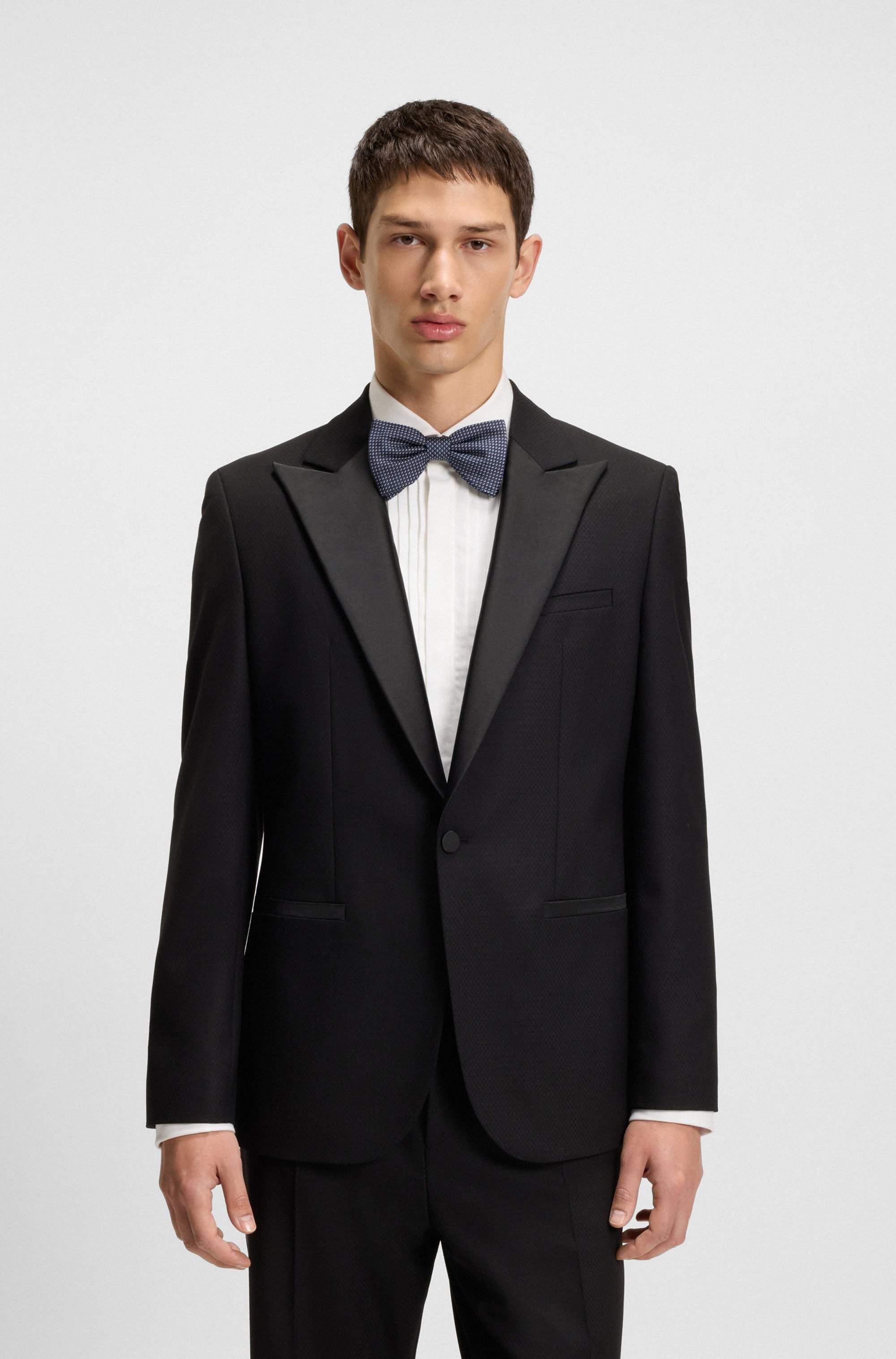 Silk-blend bow tie with jacquard pattern