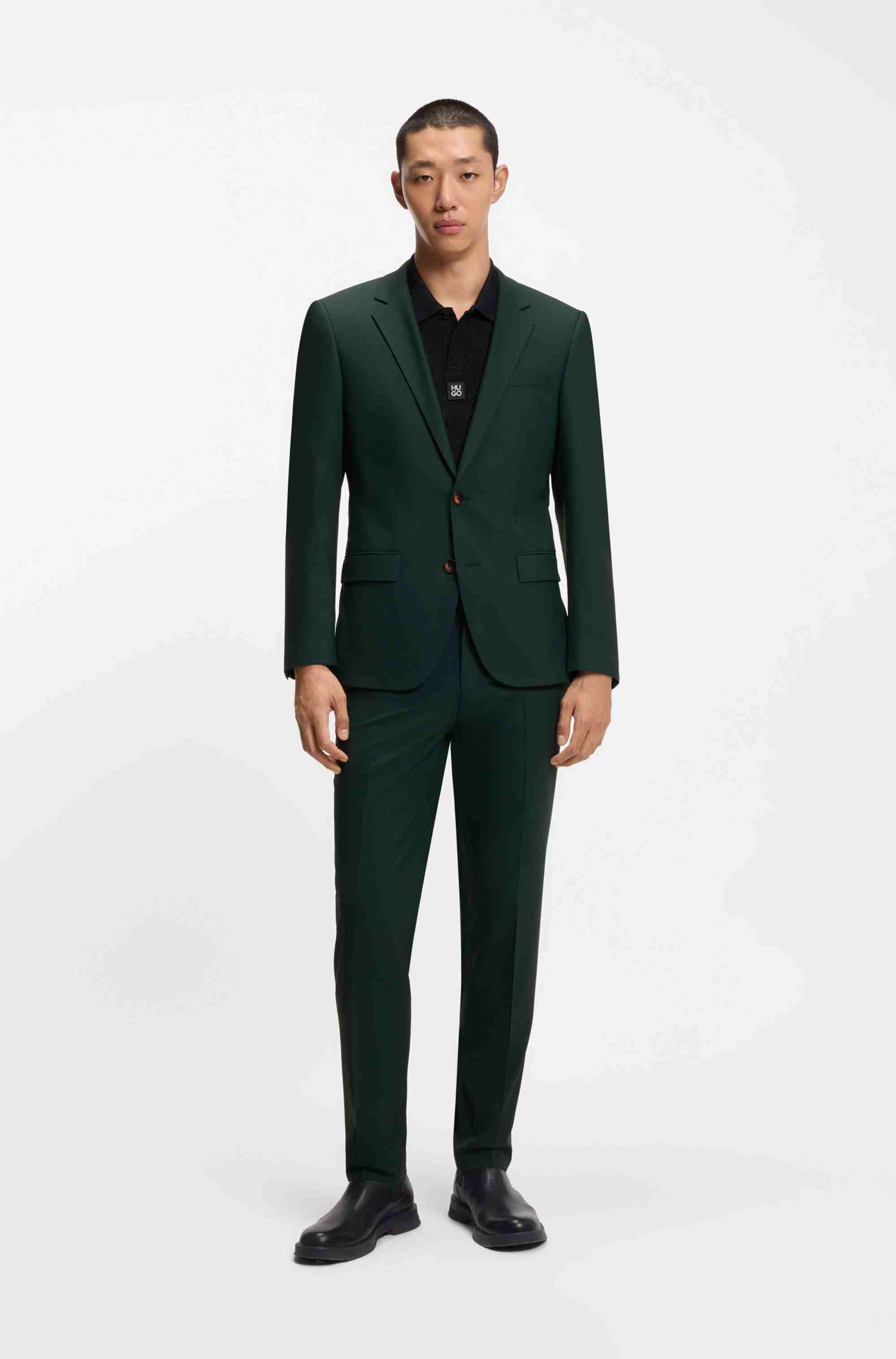 Two-piece slim-fit suit in wool-blend poplin